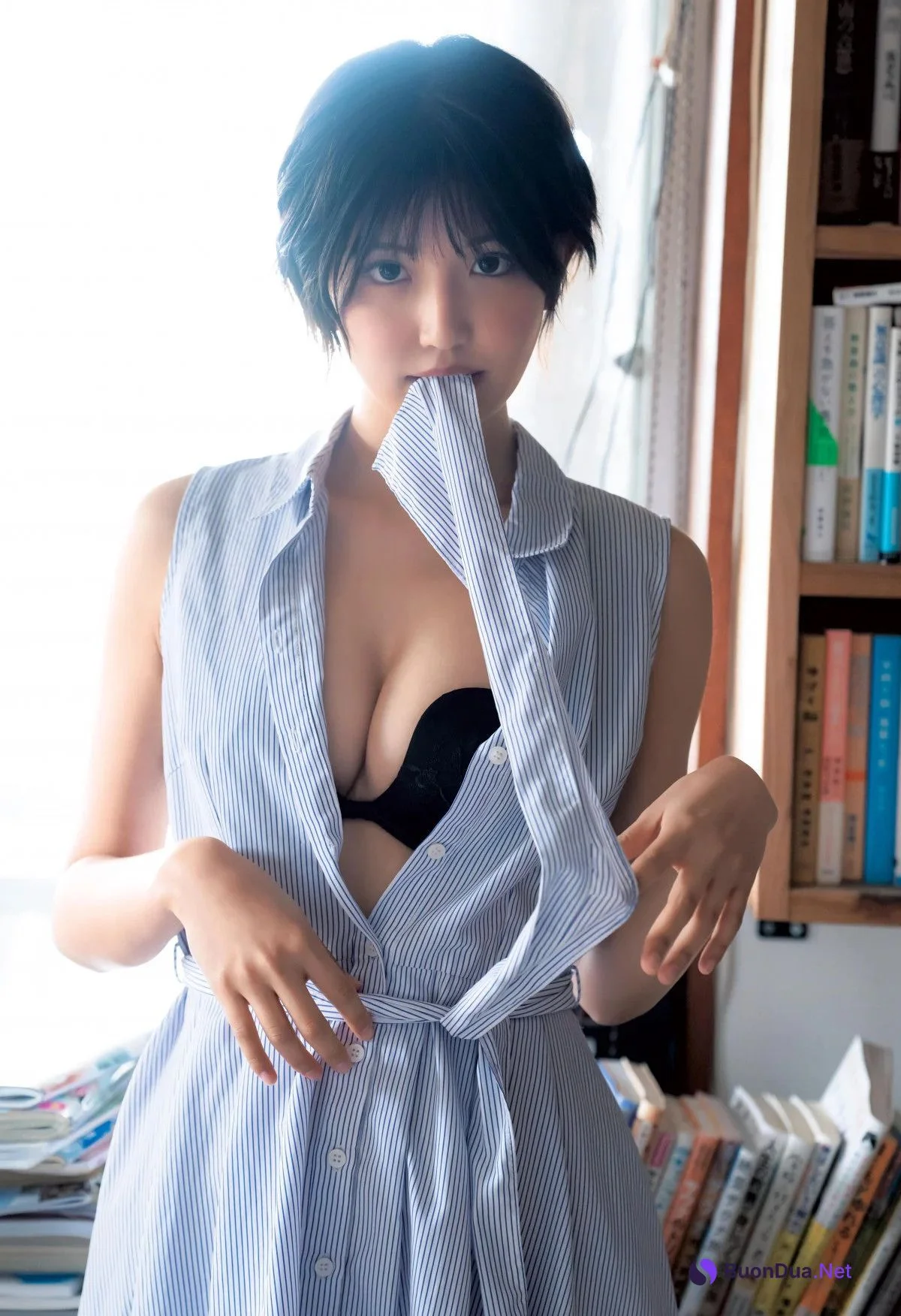 Ami Minami 南あみ, Young Jump 2025 No.32 (ヤングジャンプ 2025年32号) - Photo 12