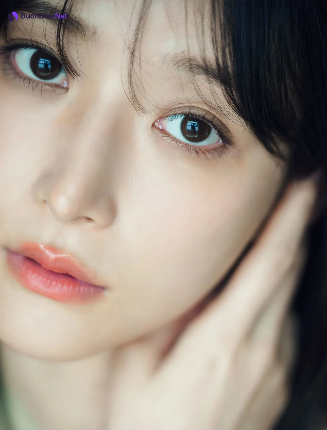 Ami Yamazaki 山崎あみ, FRIDAY 2025.06.06-13 (フライデー 2025年6月06-13日号) - Photo 19