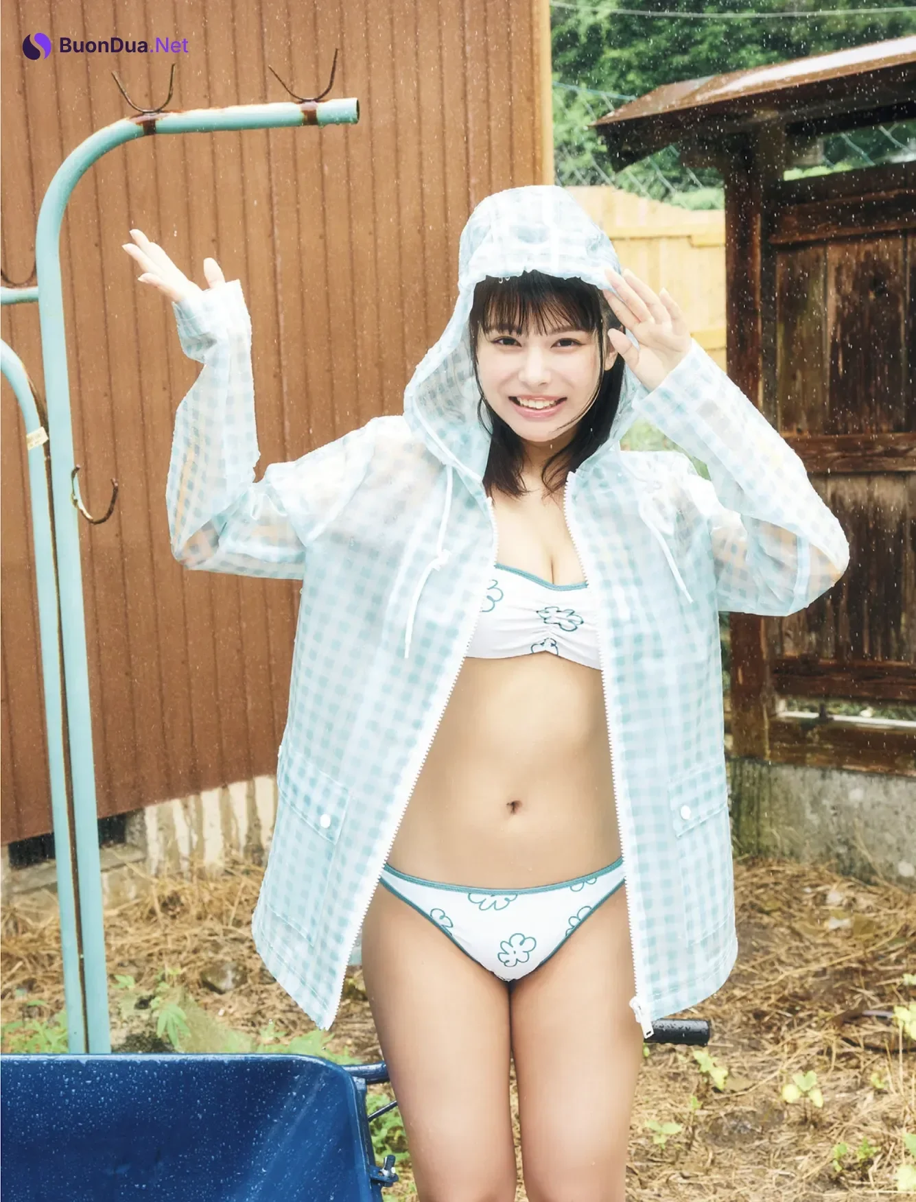 Amisa Miyazaki 宮崎あみさ, FLASH 2025.08.19-26 (フラッシュ 2025年8月19-26日号) - Photo 8