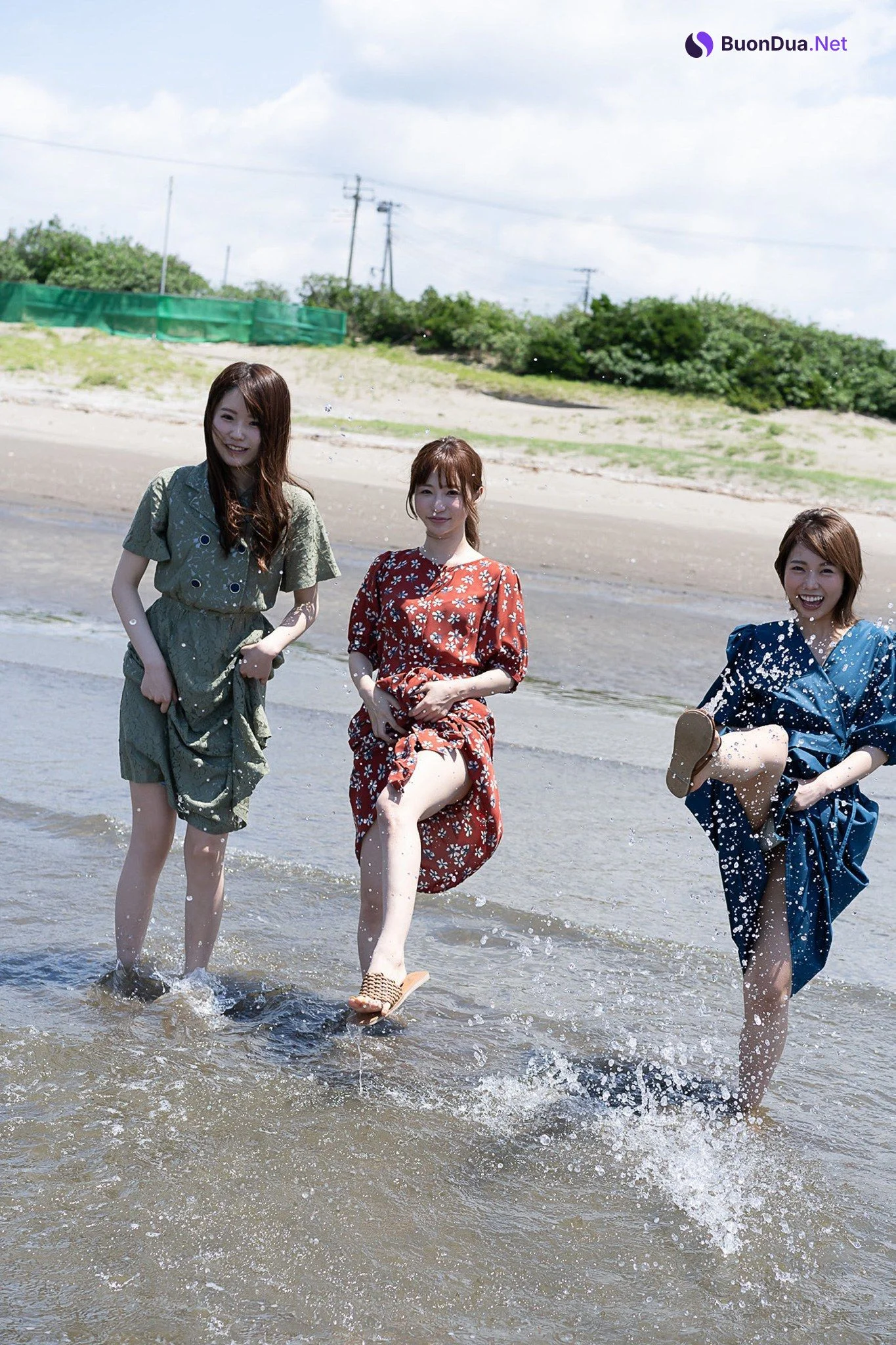 天使もえ 戸田真琴 乙白さやか, 週刊ポストデジタル写真集 ビースターANGELS 全裸三姉妹 Set.01 - 사진 10