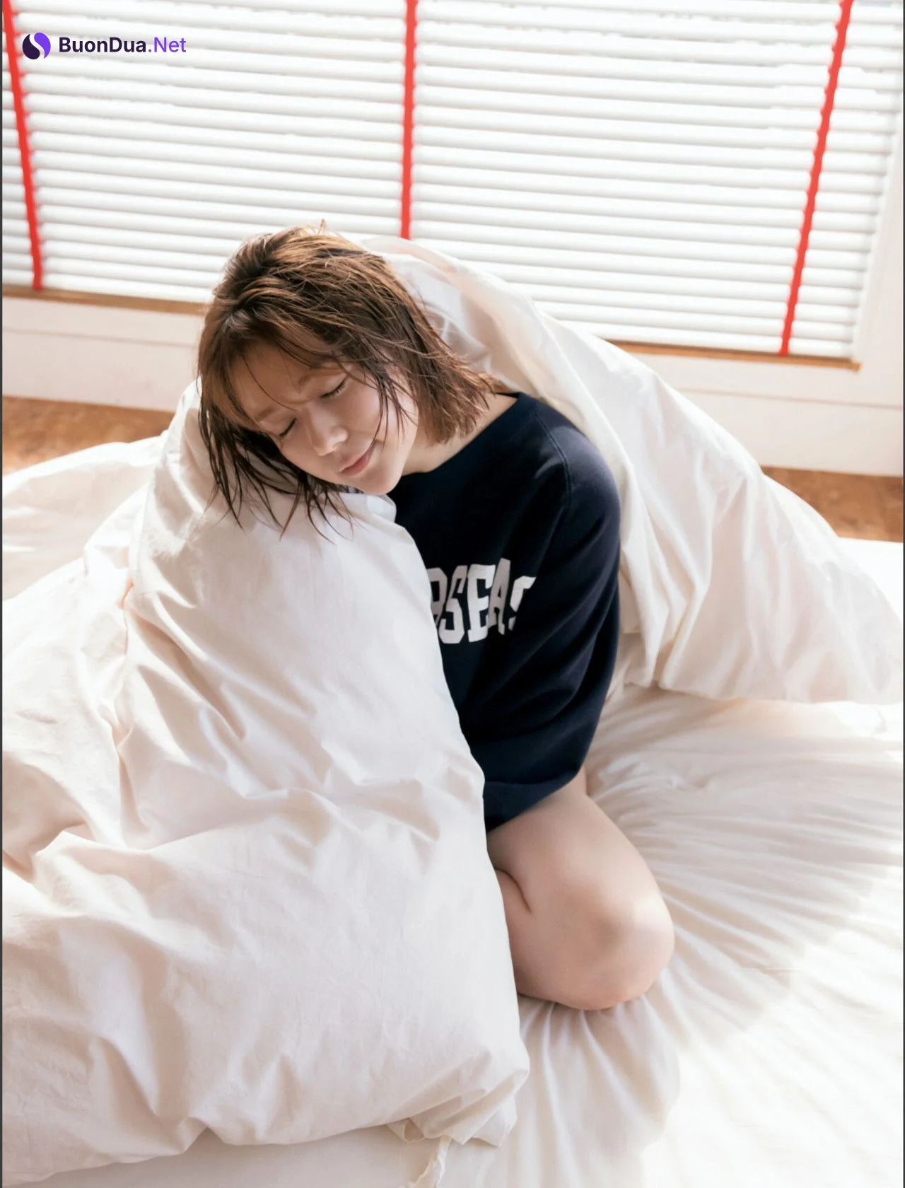 Anna Murashige 村重杏奈, 写真集 別冊ＶｉＶｉ [びびぐら] Set.01 - 写真 3