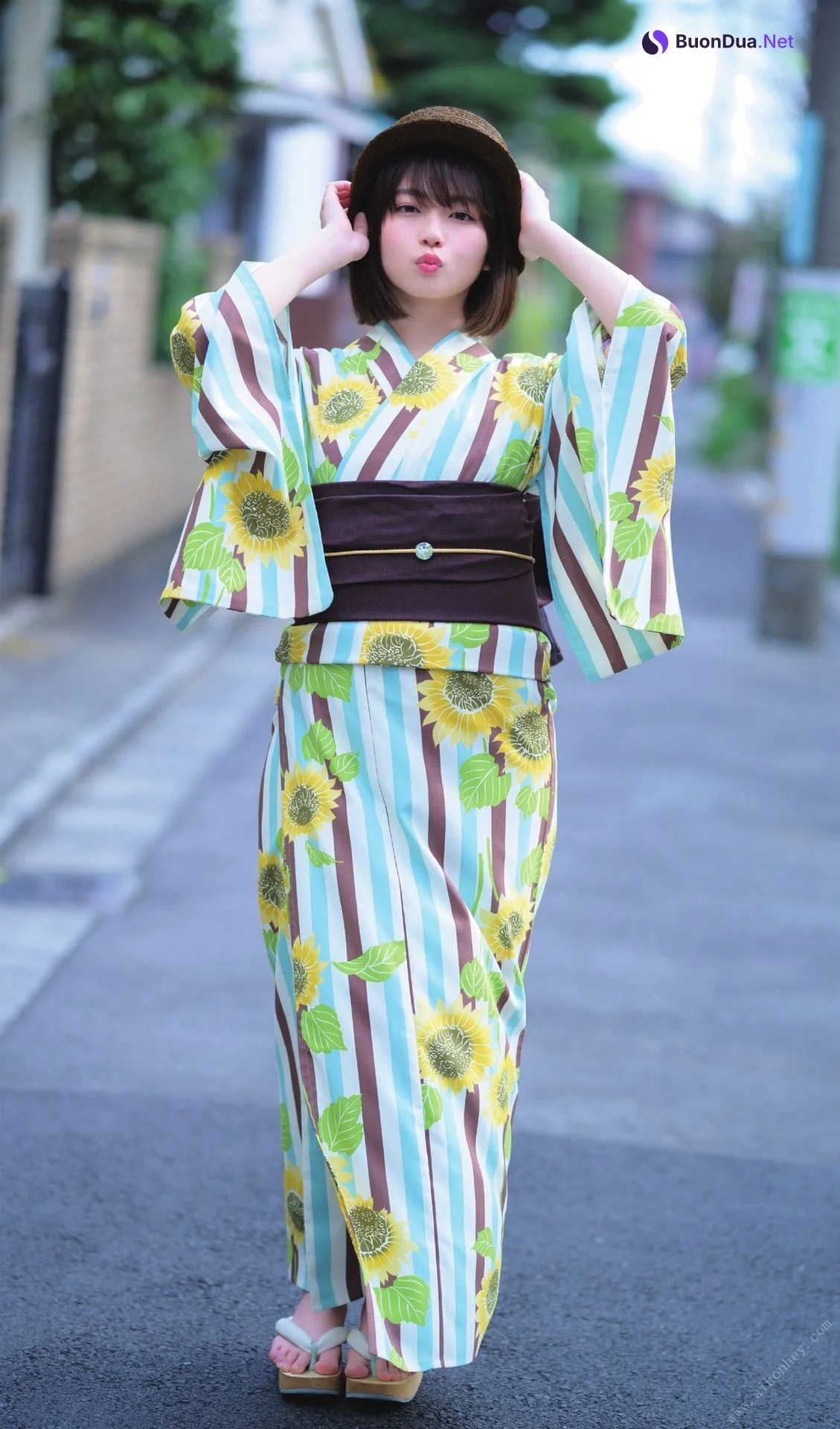 Anna Yamada 山田杏奈, ゆかたと美少女 - Photo 3