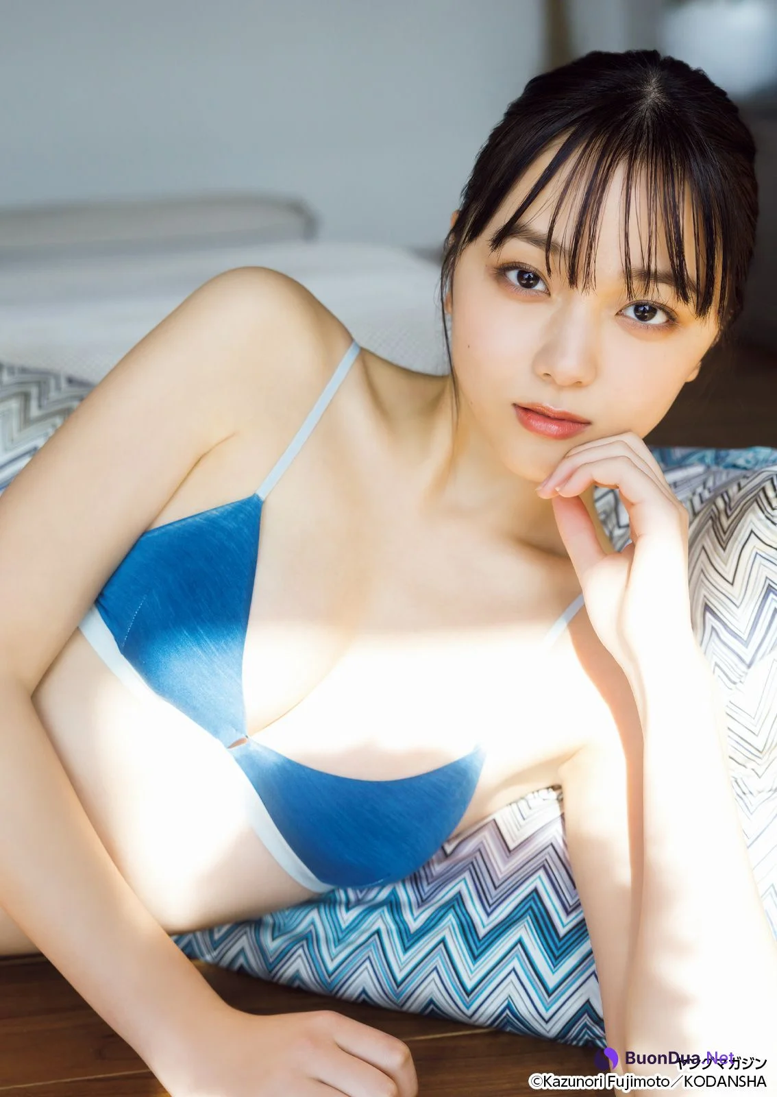 Anri Eshita 江下晏梨, Young Magazine 2026 No.15 (ヤングマガジン 2026年15号) - รูปภาพ 5