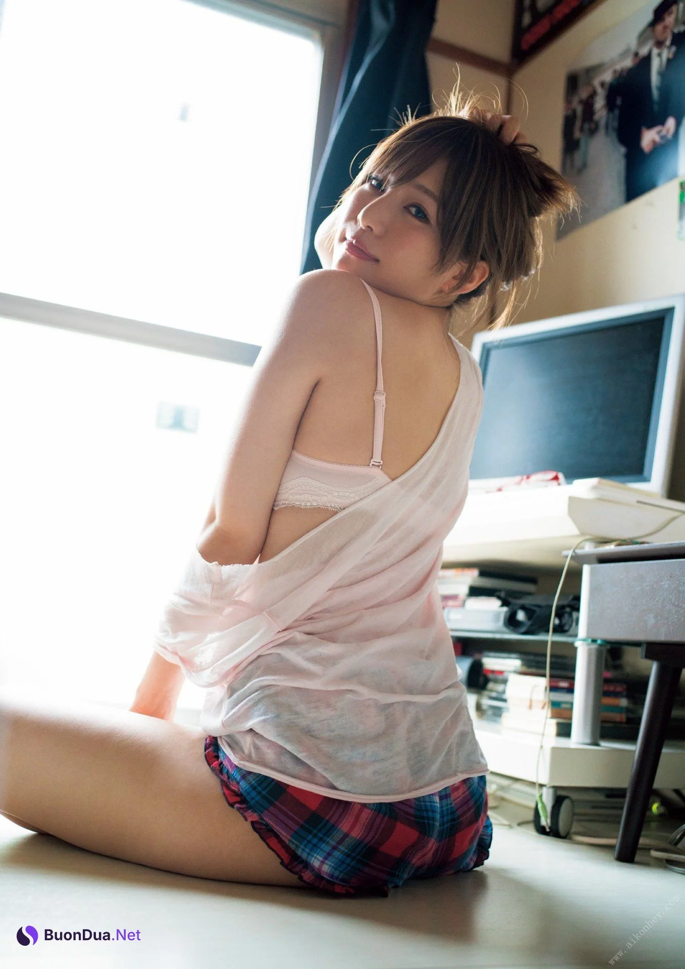 Aoi 葵, 写真集 「Hollyhock」 Set.02 - Photo 13