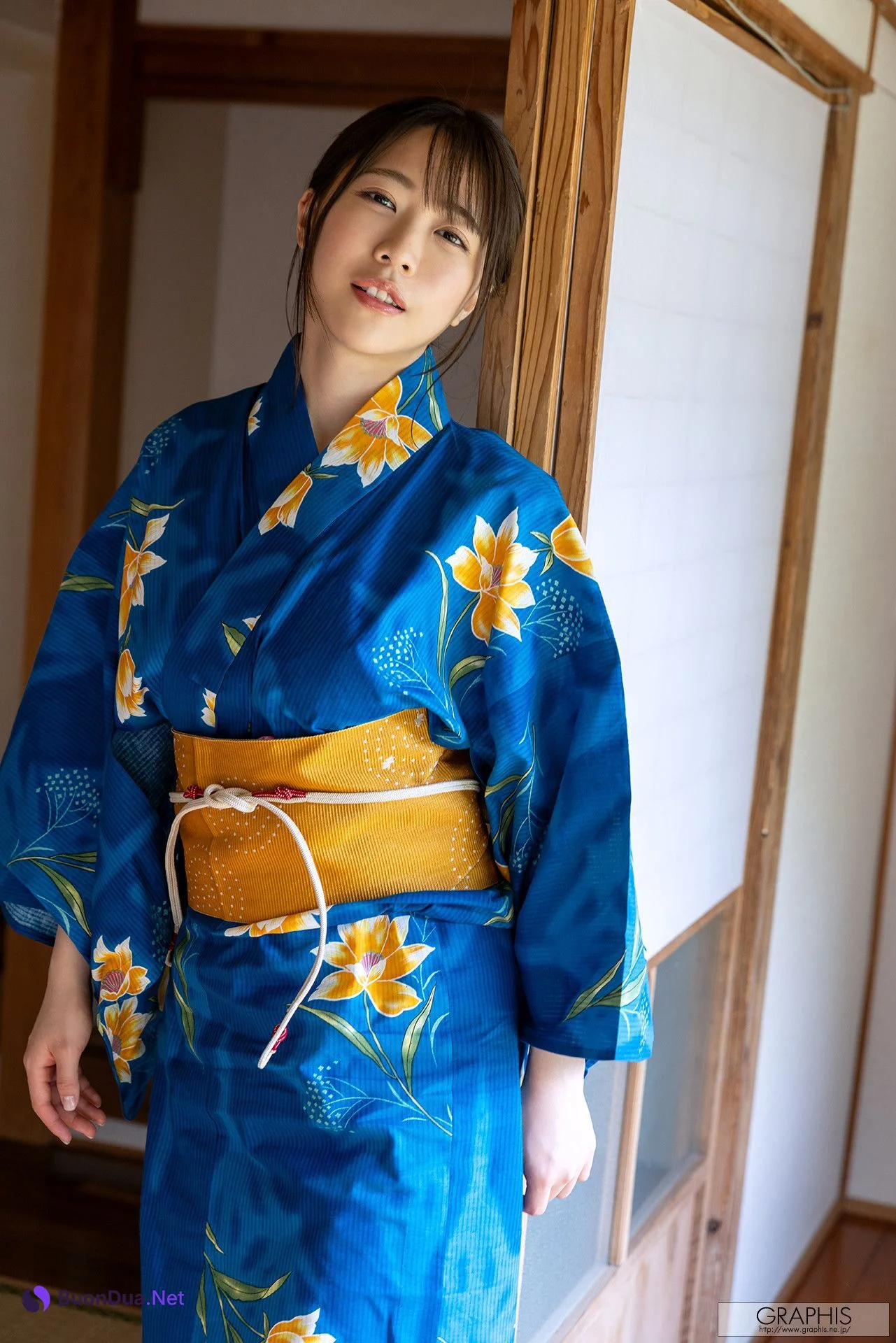 Aoi Ichino 一乃あおい, Graphi Gals 「Sparkle!」 Vol.03 - Photo 2