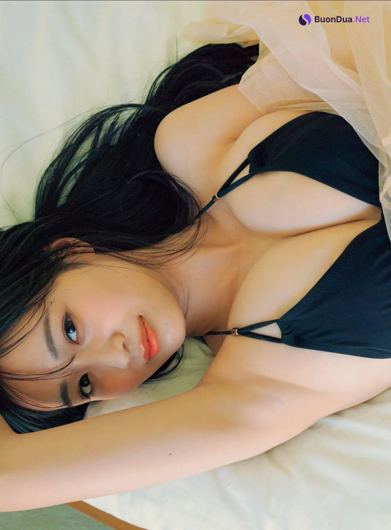 Aoi Mizobata 溝端葵, FRIDAY 2025.06.20 (フライデー 2025年6月20日号) - Photo 4