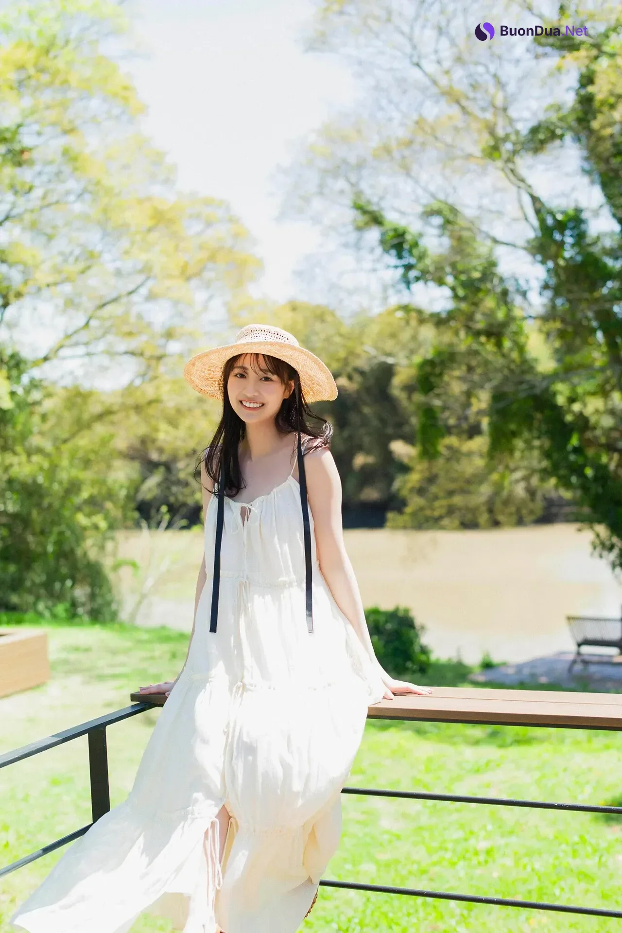 Aoi Mizobata 溝端葵, FRIDAYデジタル写真集 「夏のはじめ」 - 사진 2