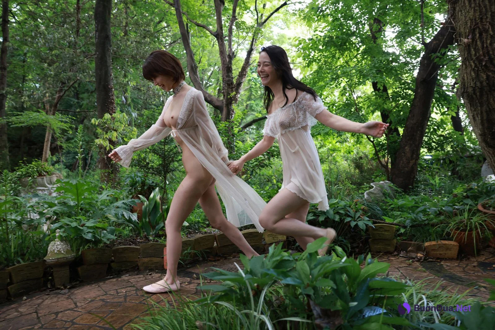 Aoi Tsukasa 葵つかさ, Nene Yoshitaka 吉高寧々, Shukan Post 2021.09.17 (週刊ポスト 2021年9月17日号) - รูปภาพ 7