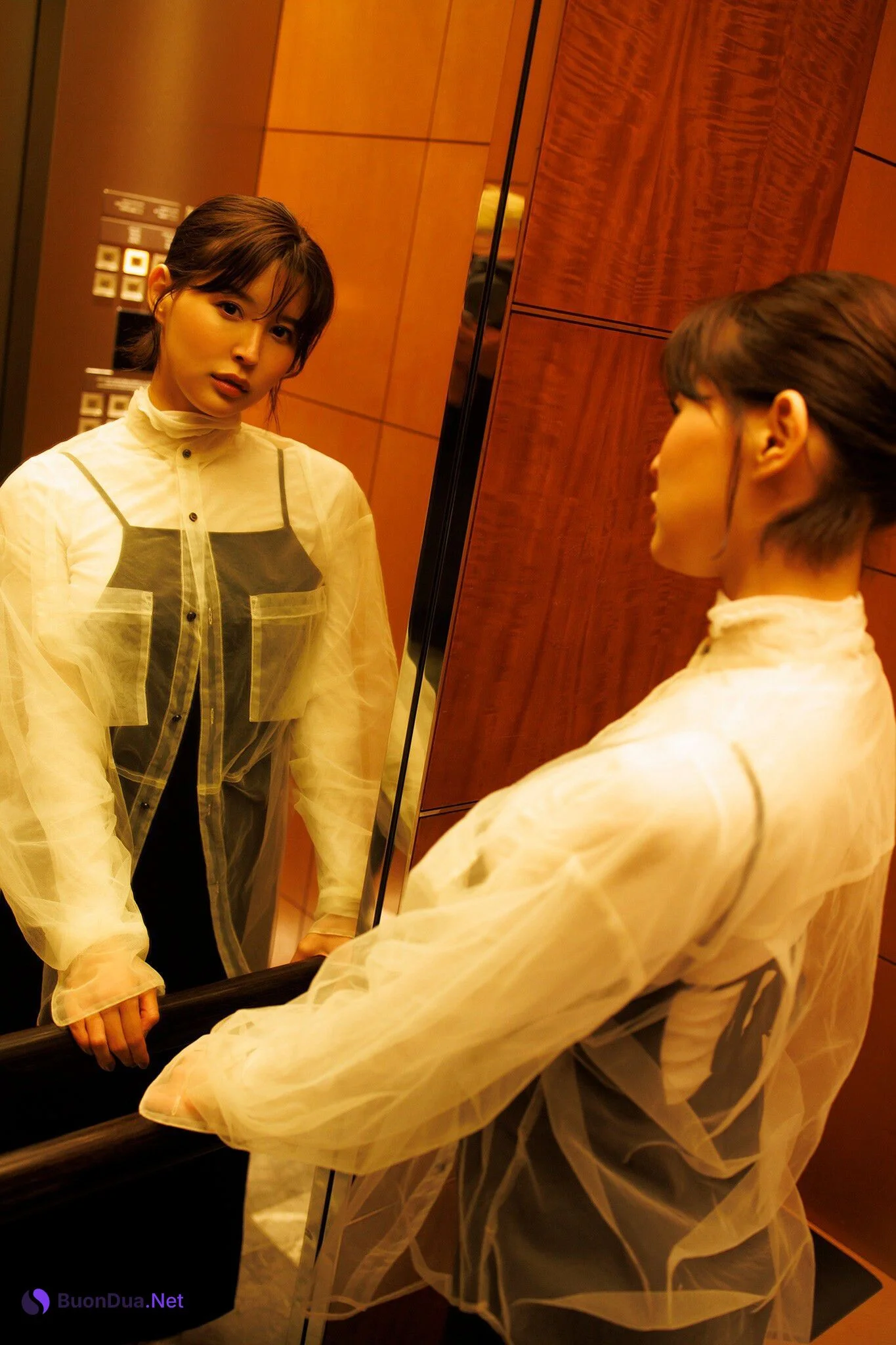 Aoi Tsukasa 葵つかさ, Shukan Post 2024.05.10 (週刊ポスト 2024年5月10日号) - Photo 4