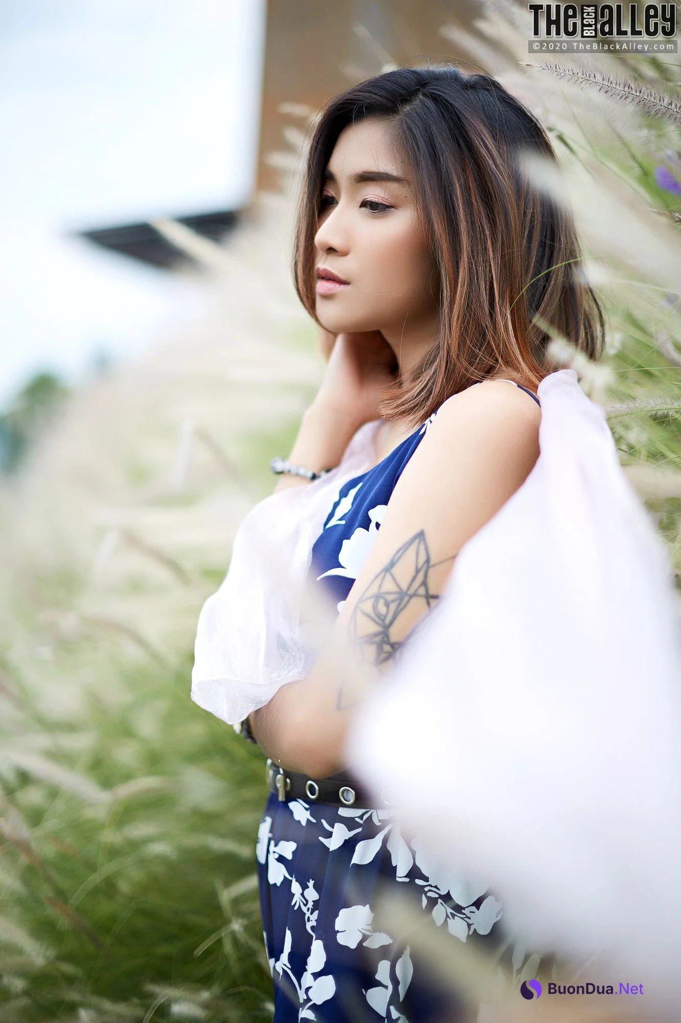Apple The Black Alley Photobook Set.85 - รูปภาพ 10