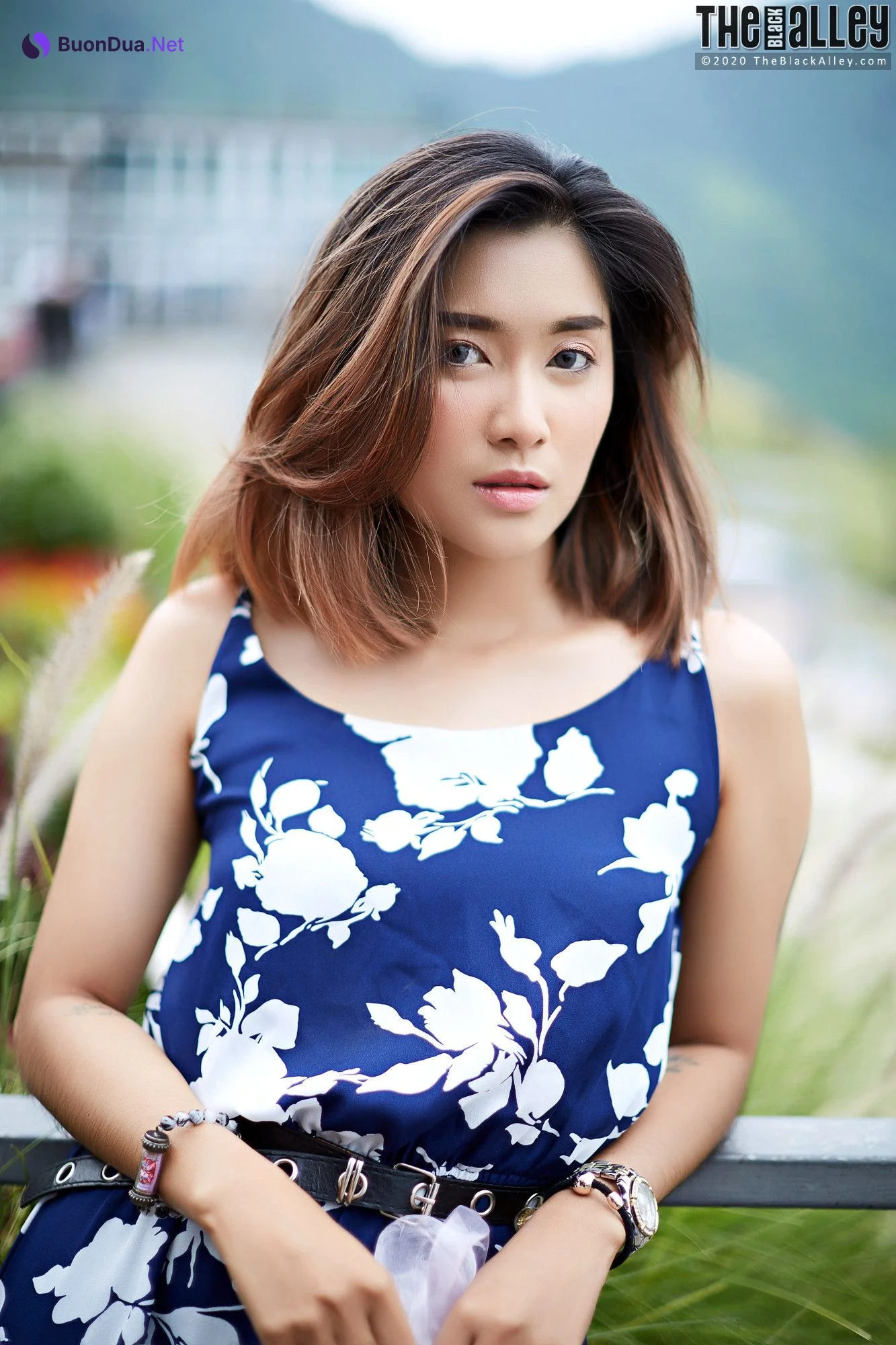 Apple The Black Alley Photobook Set.85 - รูปภาพ 4