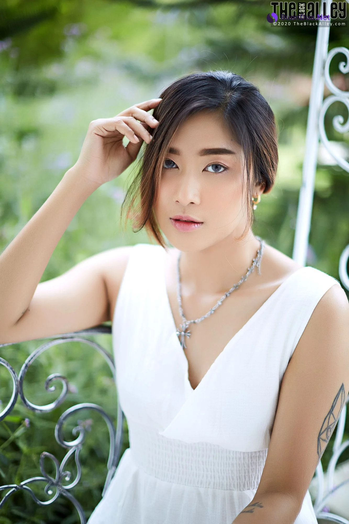 Apple The Black Alley Photobook Set.86 - Photo 7
