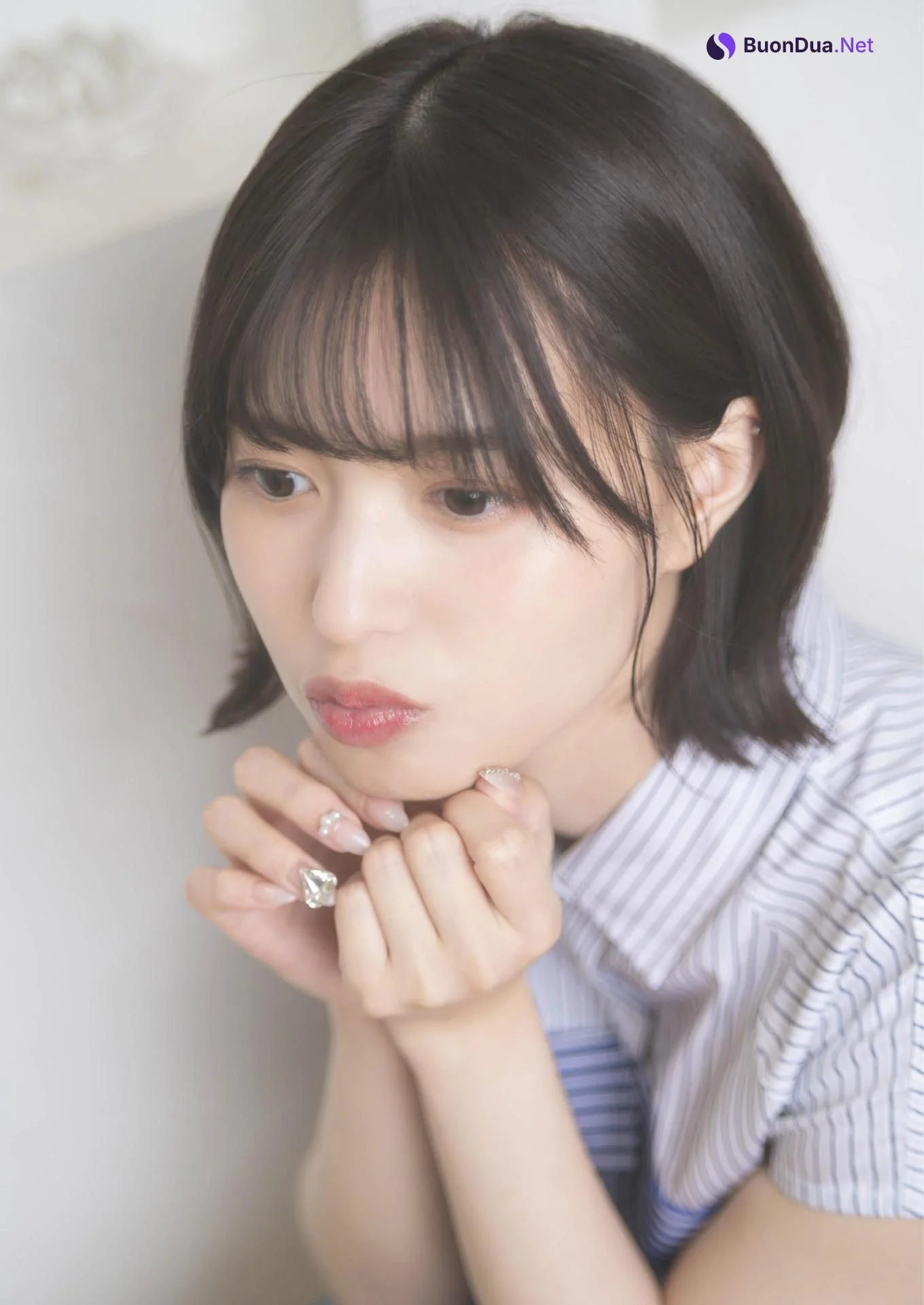Arai Shiika 新井椎夏, 1st写真集 「うれしいな」 Set.02 - Photo 8