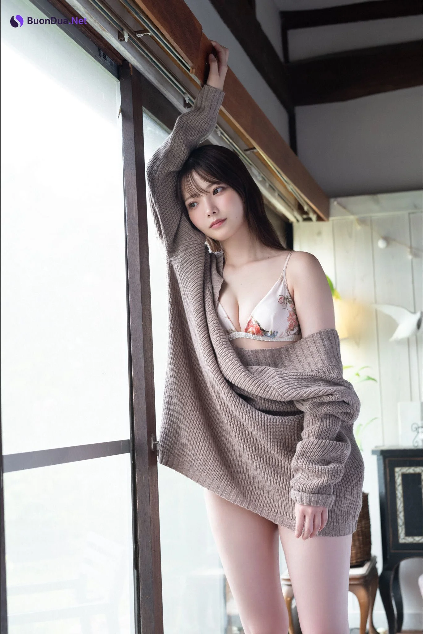 Araya Himeka 新谷姫加, FRIDAYデジタル写真集 「Holic」 Vol.04 - Photo 3