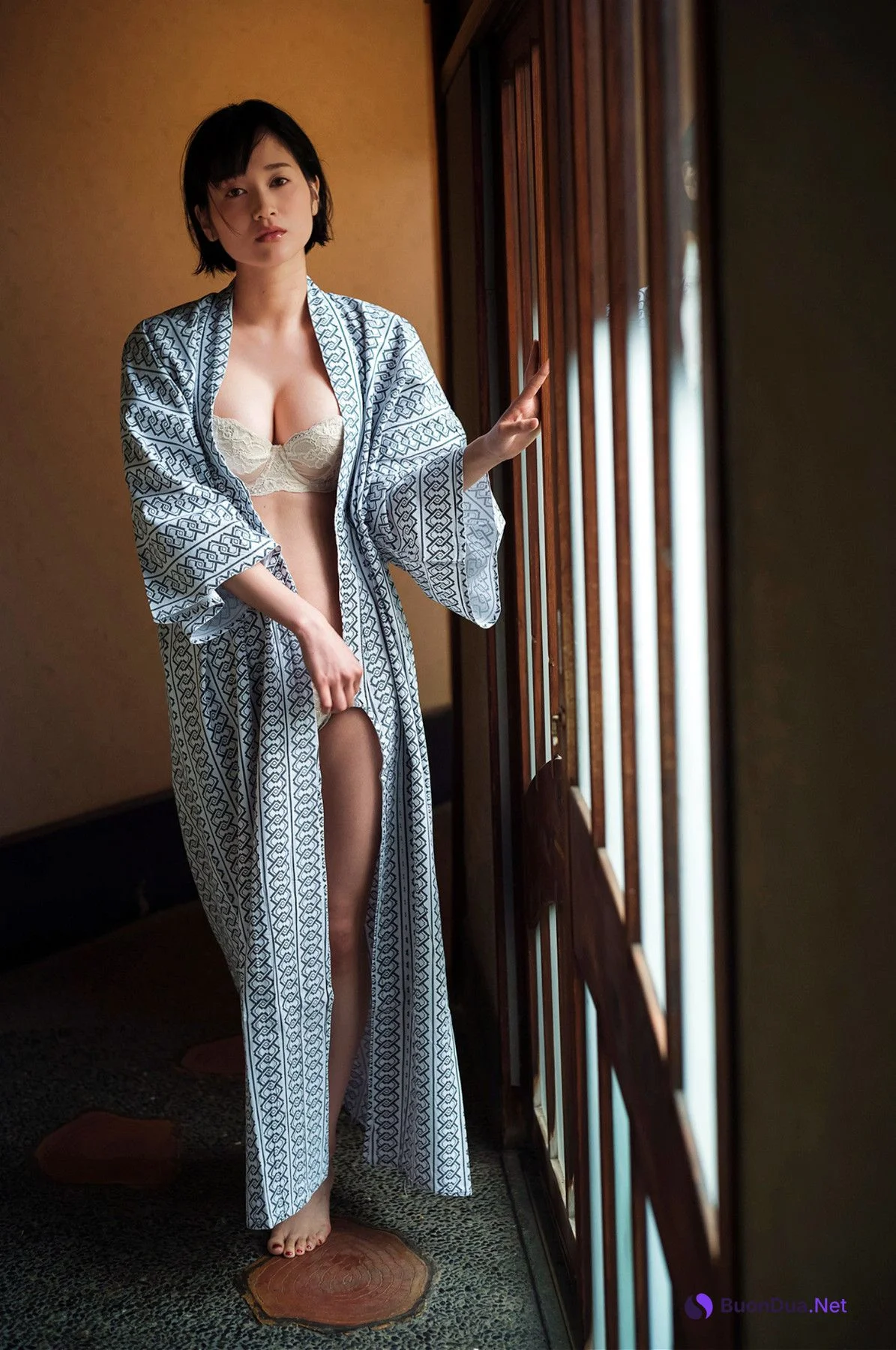 Arisa Deguchi 出口亜梨沙, FLASHデジタル写真集 [ずぶ濡れ報告] Set.02 - รูปภาพ 9