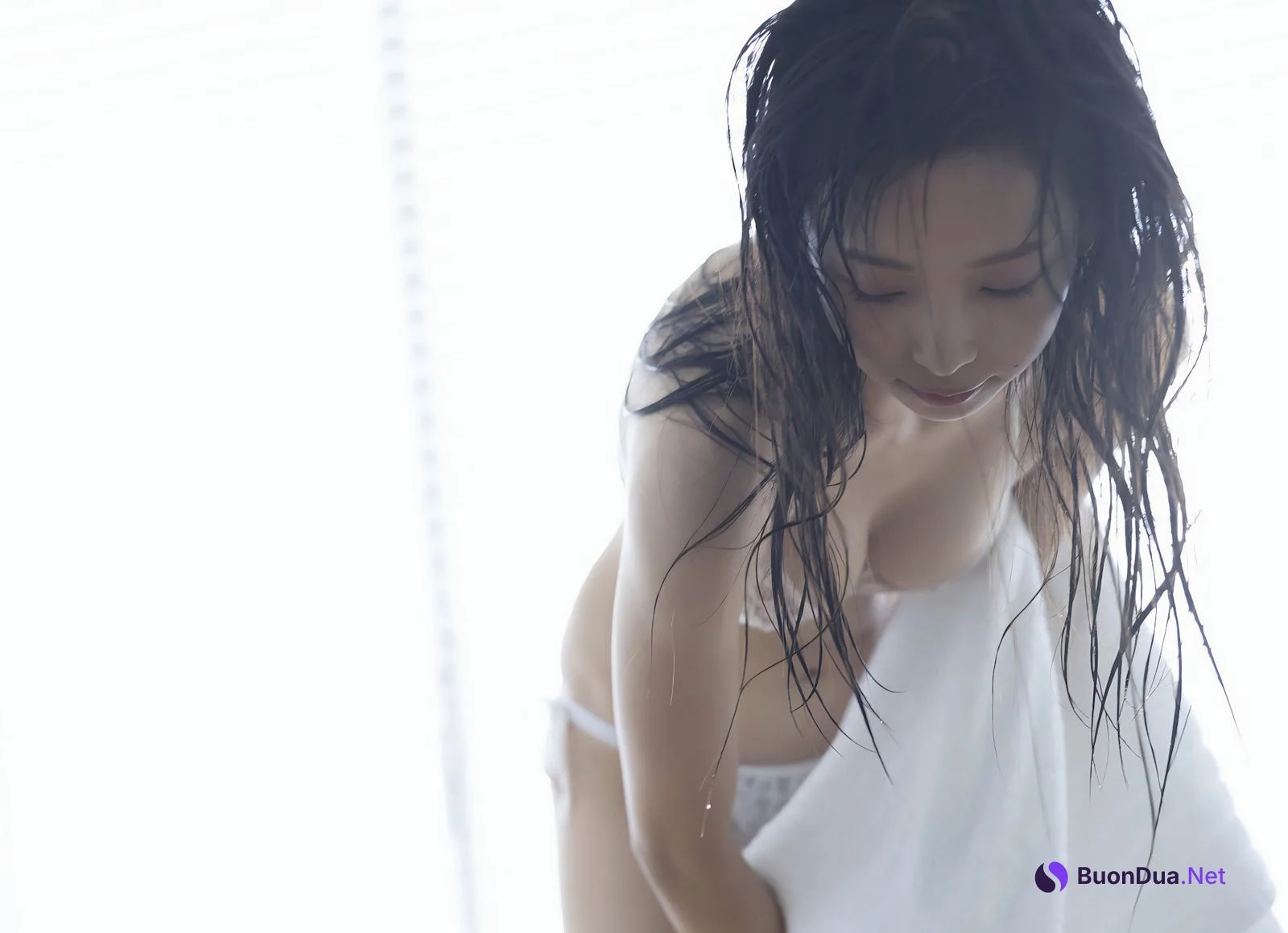 Asuka Hanamura 華村あすか, FRIDAYデジタル写真集 「ビキニでシャワー」 Set.03 - รูปภาพ 10