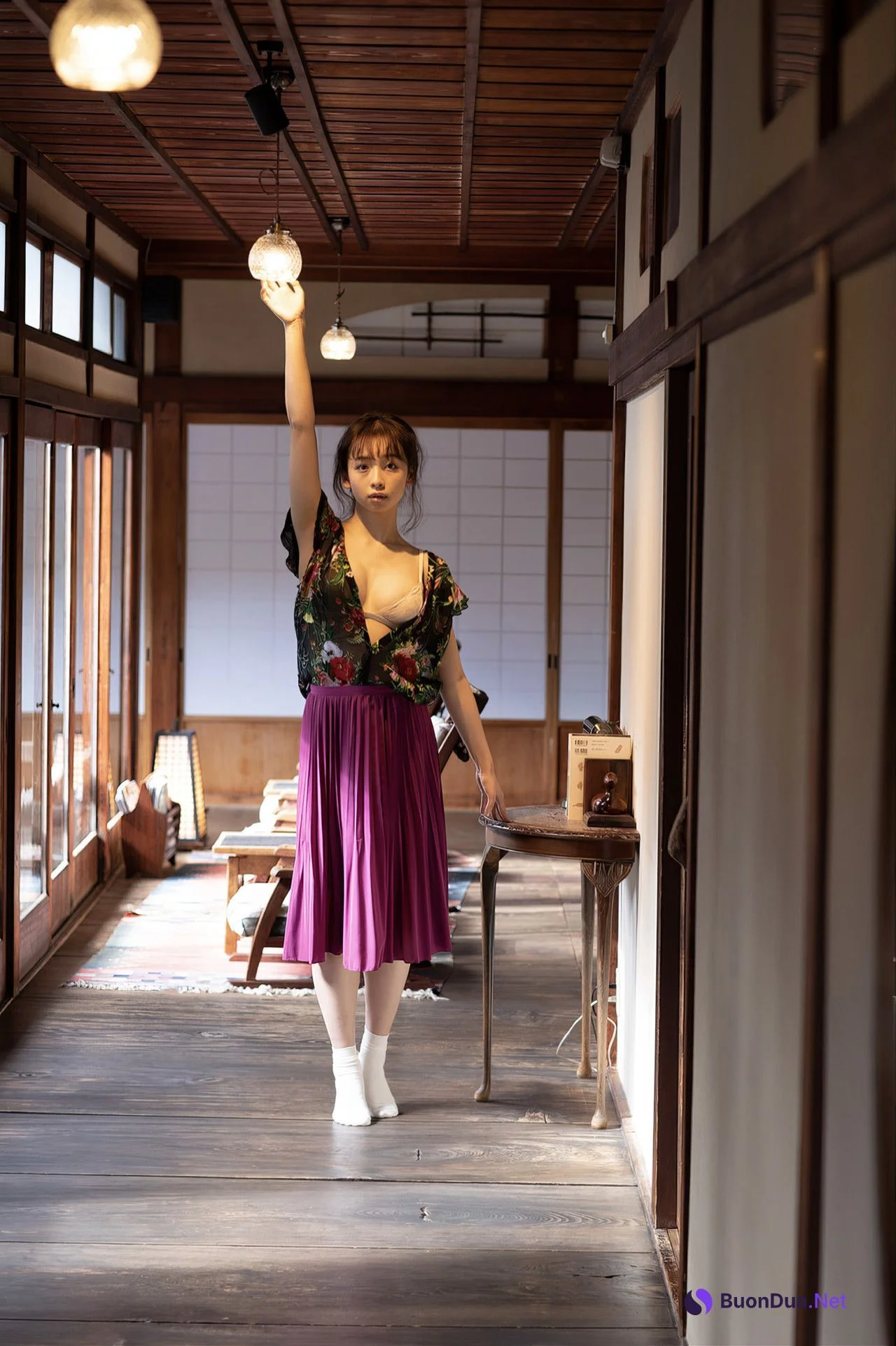 Asuka Hanamura 華村あすか, 週刊ポストデジタル写真集 [赤い花、咲いた。] Set.01 - Photo 2