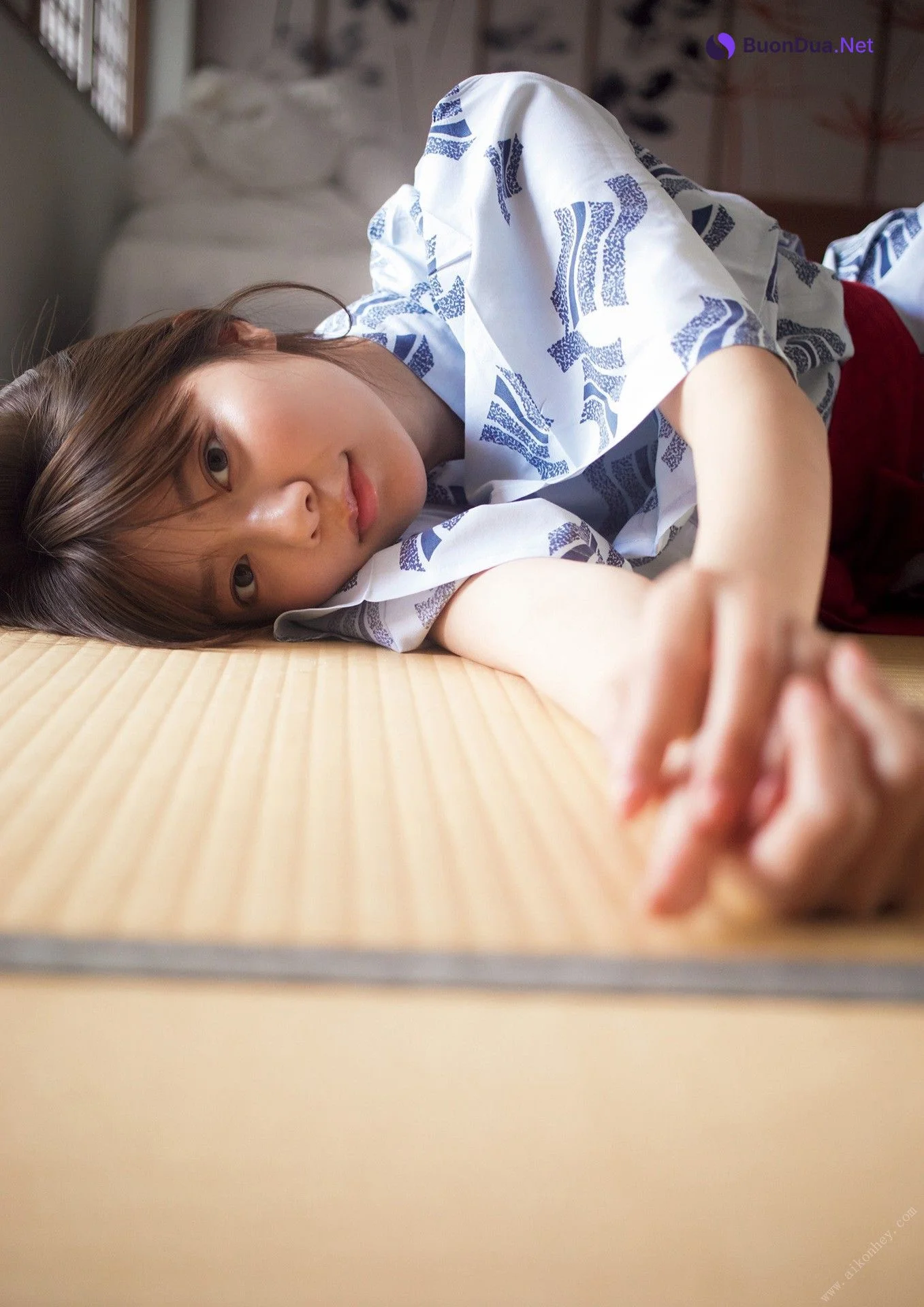 Asuka Kawazu 川津明日香, ファースト写真集 「明日から。」 Set.02 - Photo 2