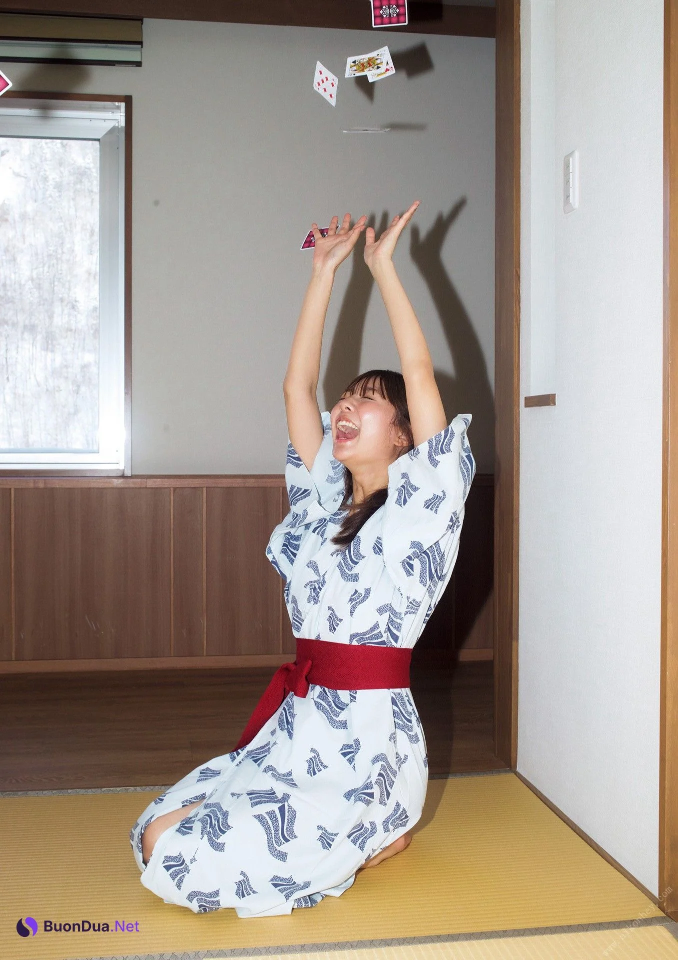 Asuka Kawazu 川津明日香, ファースト写真集 「明日から。」 Set.02 - Photo 6