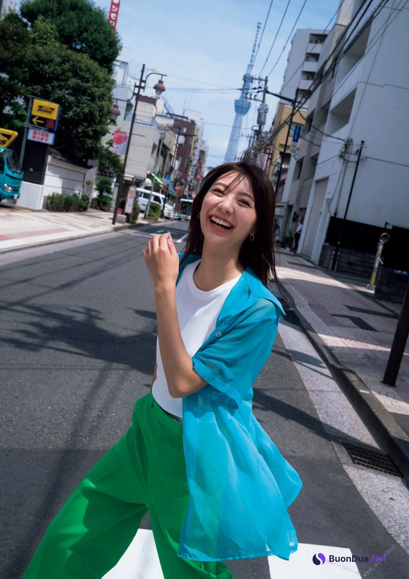 Asuka Kawazu 川津明日香, ファースト写真集 「明日から。」 Set.03 - Photo 11
