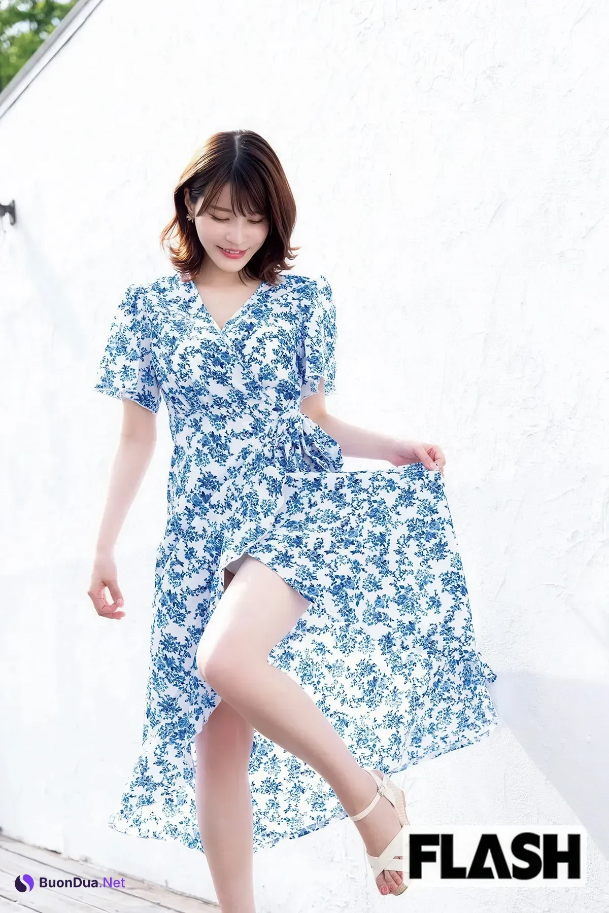 Asuka Kishi 岸明日香, Hana Takeuchi 竹内花, FLASH 2025.09.02 (フラッシュ 2025年9月2日号) - Photo 13