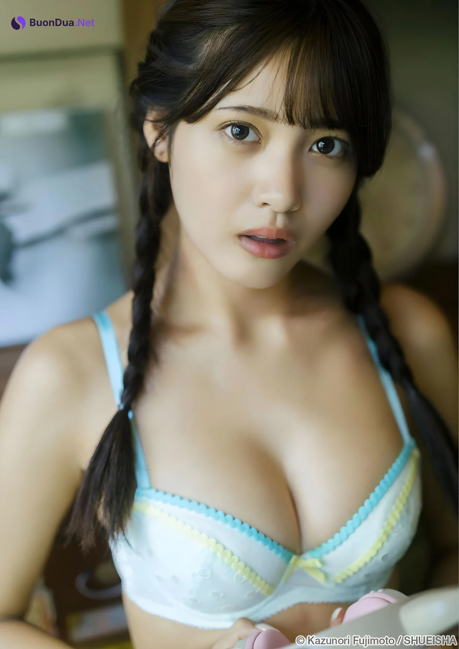 Asuka Nekomiya 猫宮あすか, Young Jump 2024 No.01 (ヤングジャンプ 2024年1号) - Photo 8