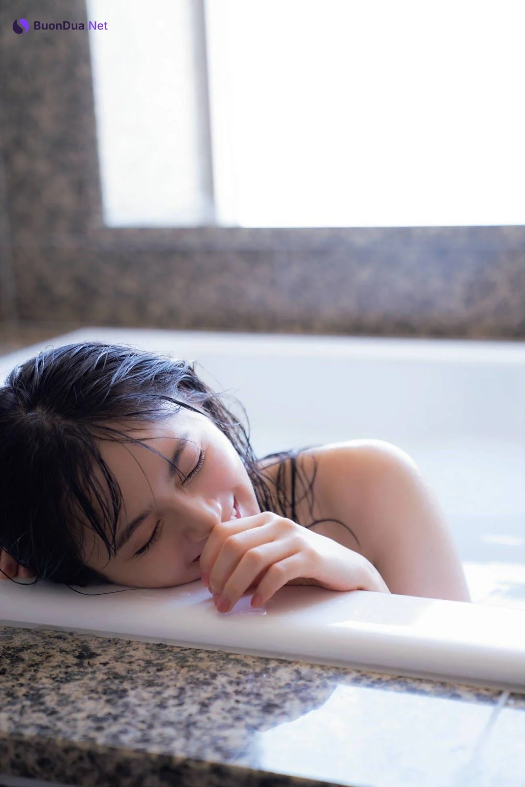 Asuka Saito 齋藤飛鳥, FRIDAY 2019.12.20 (フライデー 2019年12月20日号) - Photo 10