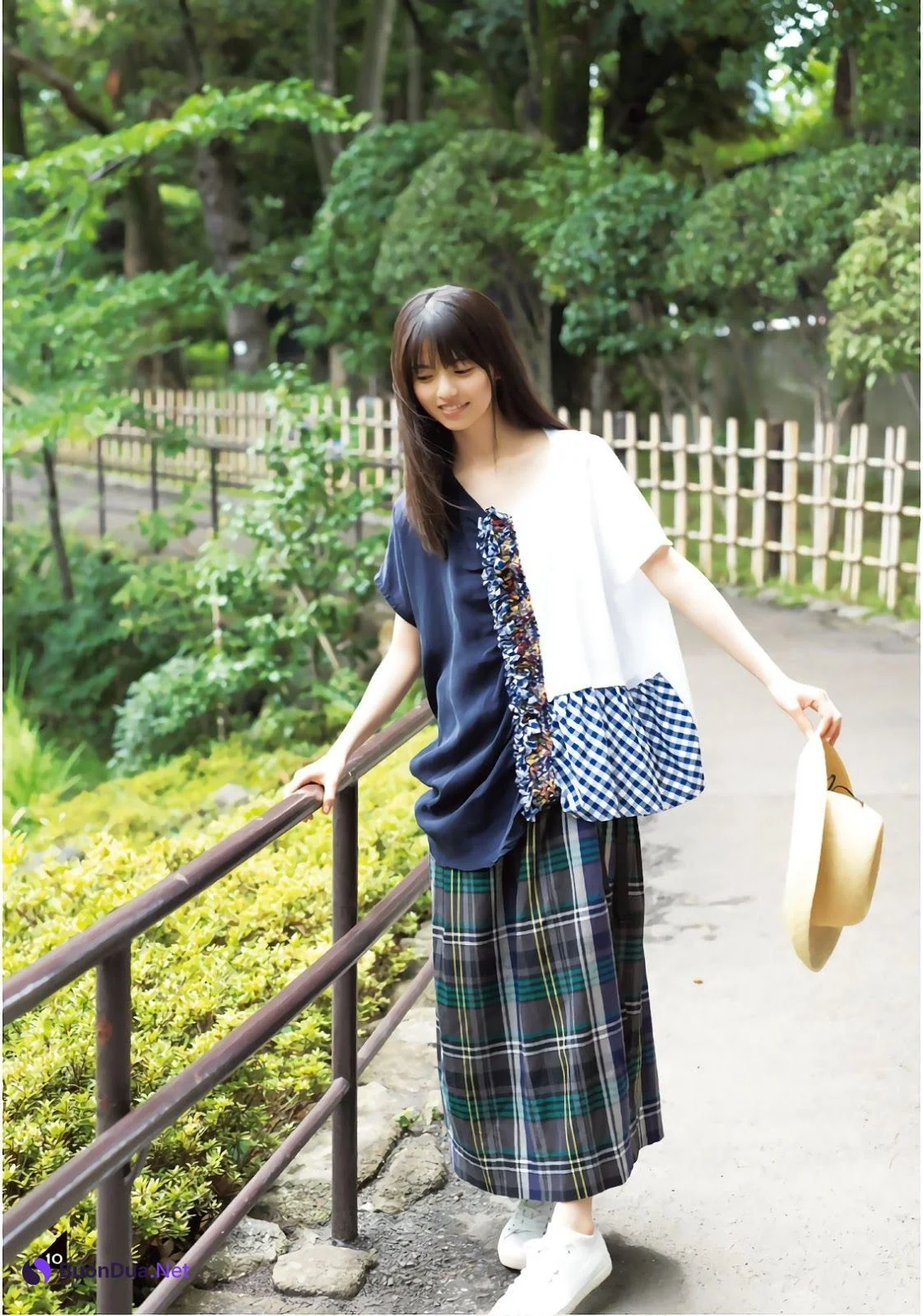 Asuka Saito 齋藤飛鳥, Shonen Magazine 2019 No.36-37 (少年マガジン 2019年36-37号) - Photo 9