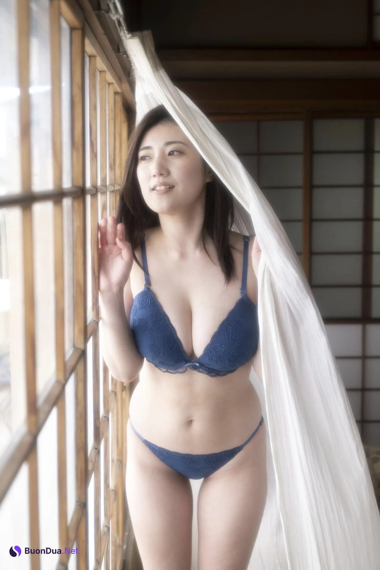Aya Kusano 草野綾, デジタル写真集 [Exciting Girls ~もしもあのグラドルが若妻だったら~] Set.03 - Photo 18