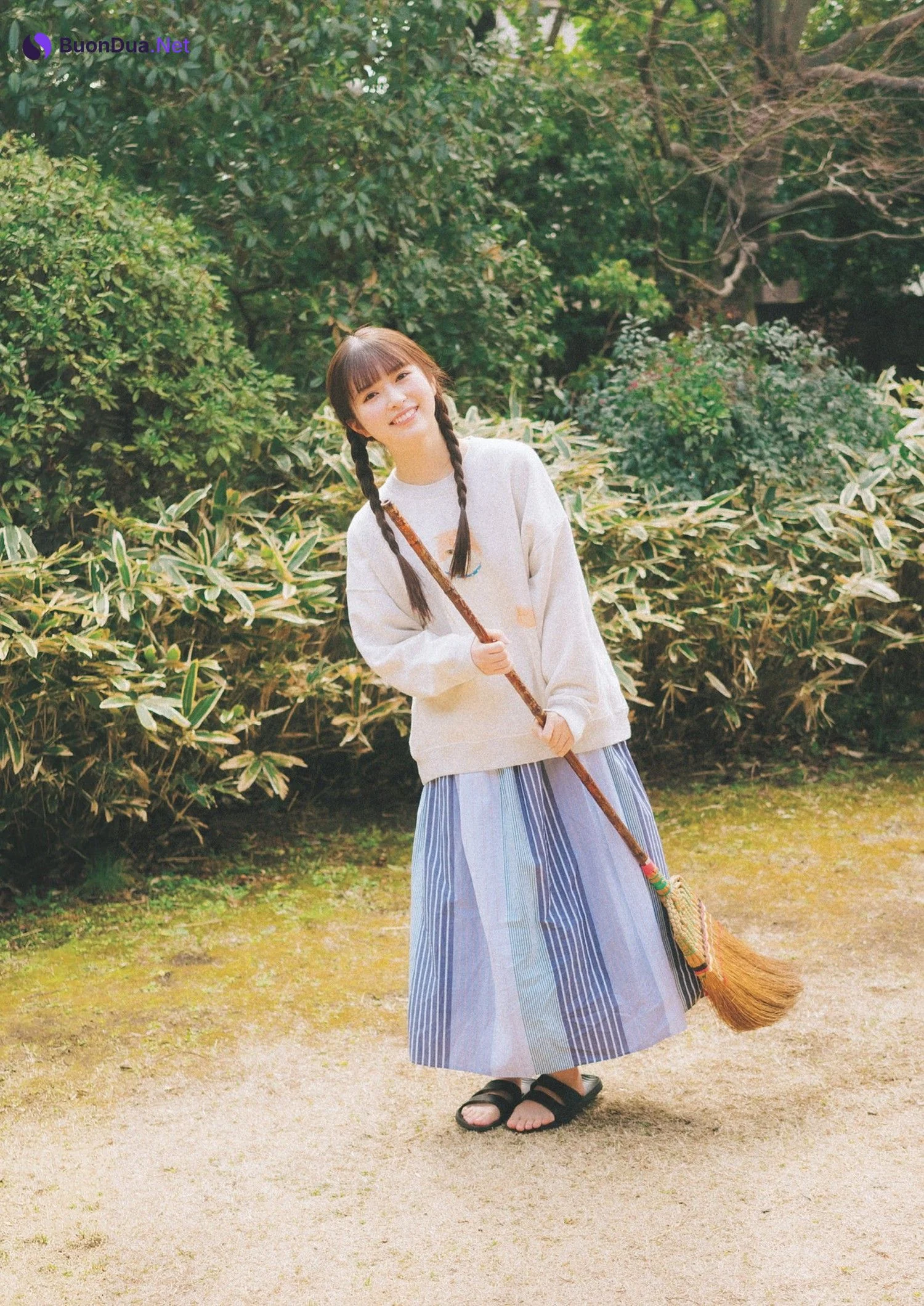 Aya Ogawa 小川彩, Weekly Playboy 2024 No.17 (週刊プレイボーイ 2024年17号) - Photo 5