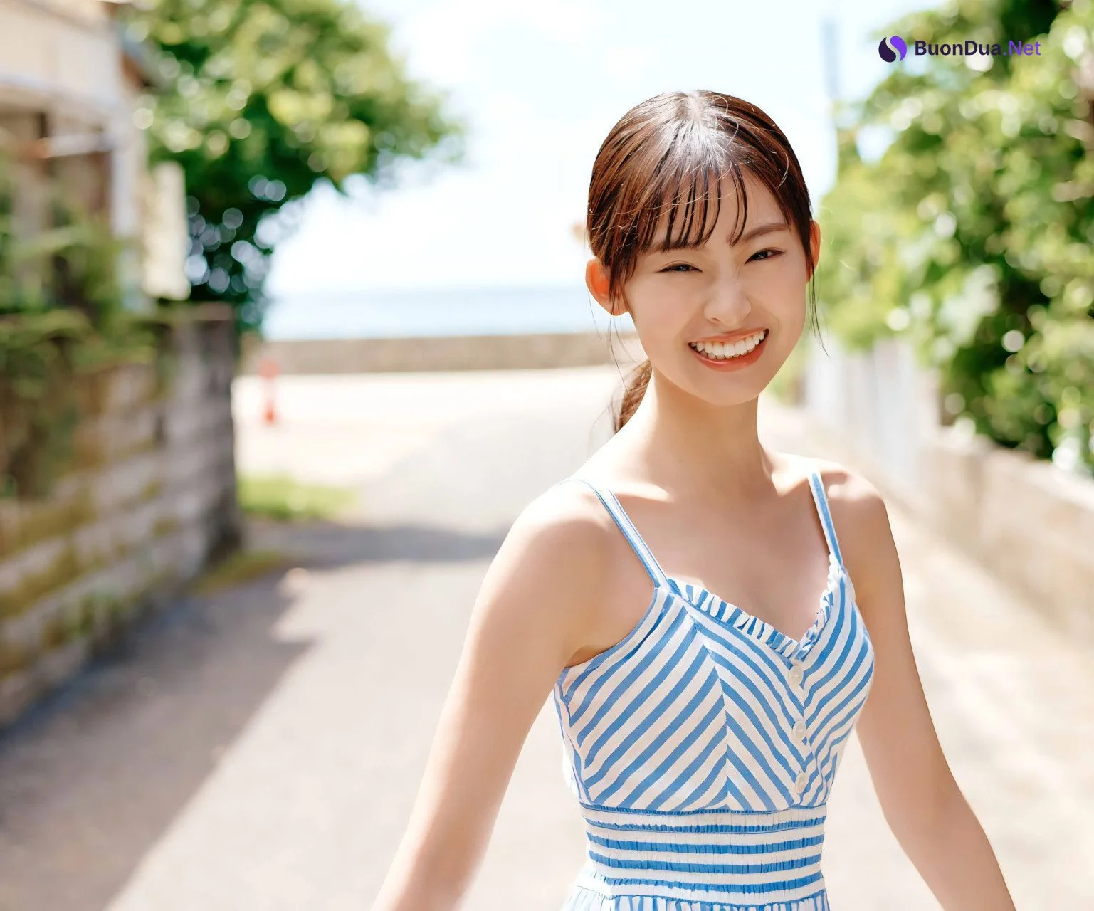 Ayaka Imoto 井本彩花, デジタル写真集 「ヒロインは凛として美しい17歳。」 Set.02 - Photo 12