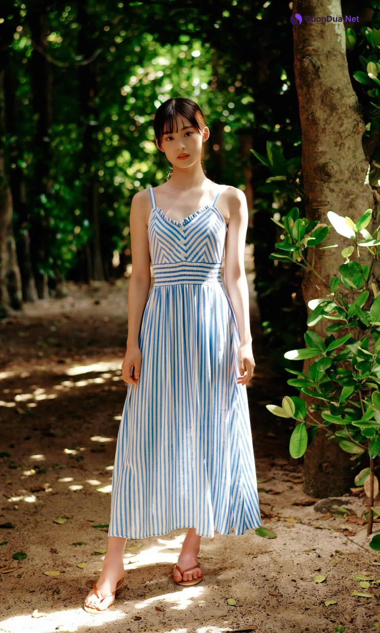 Ayaka Imoto 井本彩花, デジタル写真集 「ヒロインは凛として美しい17歳。」 Set.02 - Photo 7