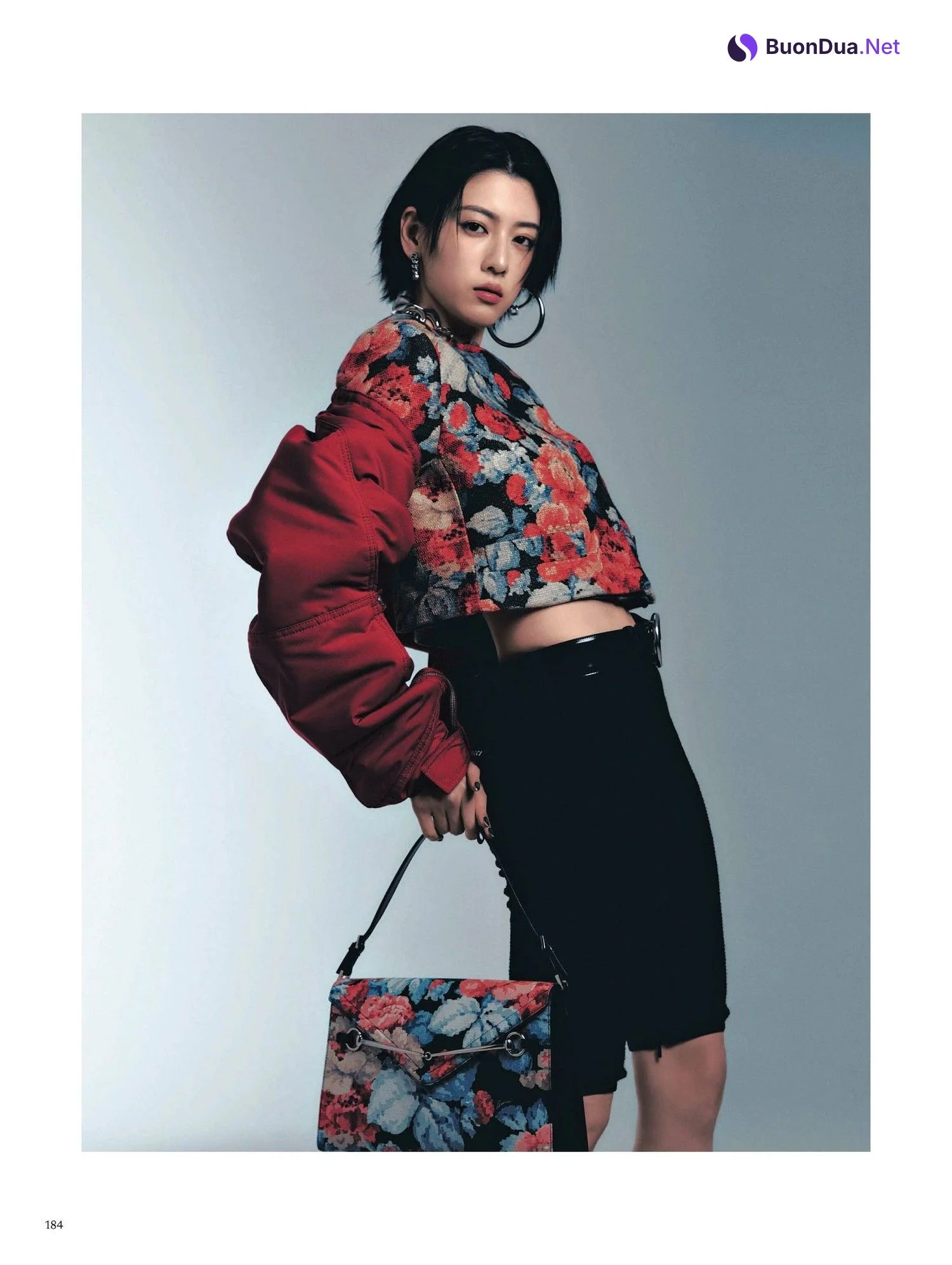 Ayaka Miyoshi 三吉彩花, Harper’s Bazaar Japan ハーパーズ バザー 2024.02 - Photo 6