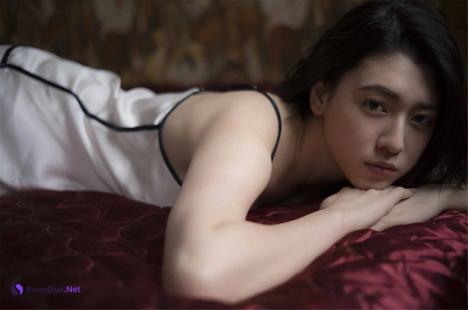 Ayaka Miyoshi 三吉彩花, デジタル写真集 「空をこえて」 Set.01 - Photo 10