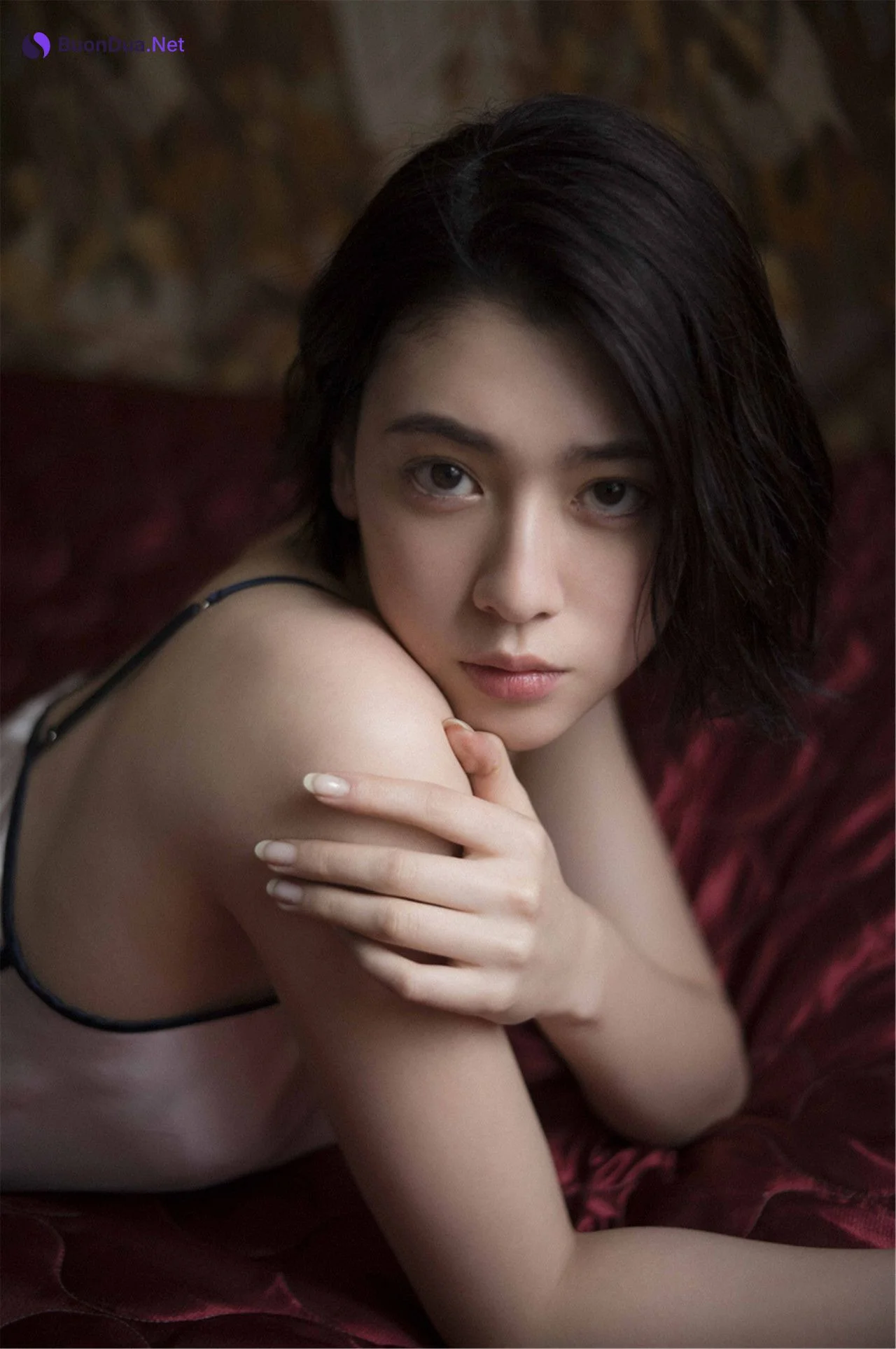 Ayaka Miyoshi 三吉彩花, デジタル写真集 「空をこえて」 Set.01 - Photo 11