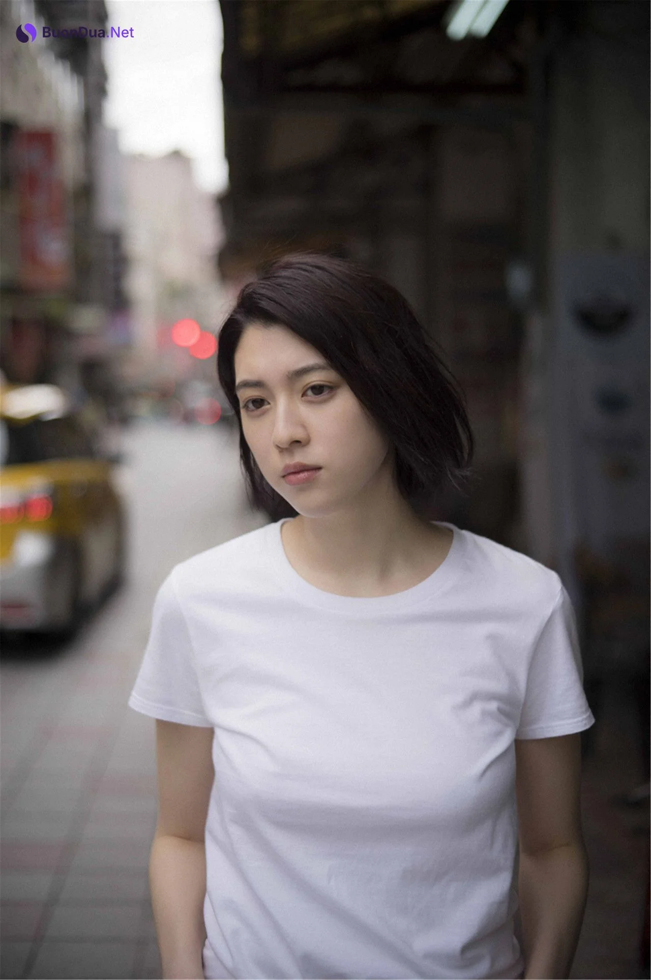 Ayaka Miyoshi 三吉彩花, デジタル写真集 「空をこえて」 Set.01 - Photo 3