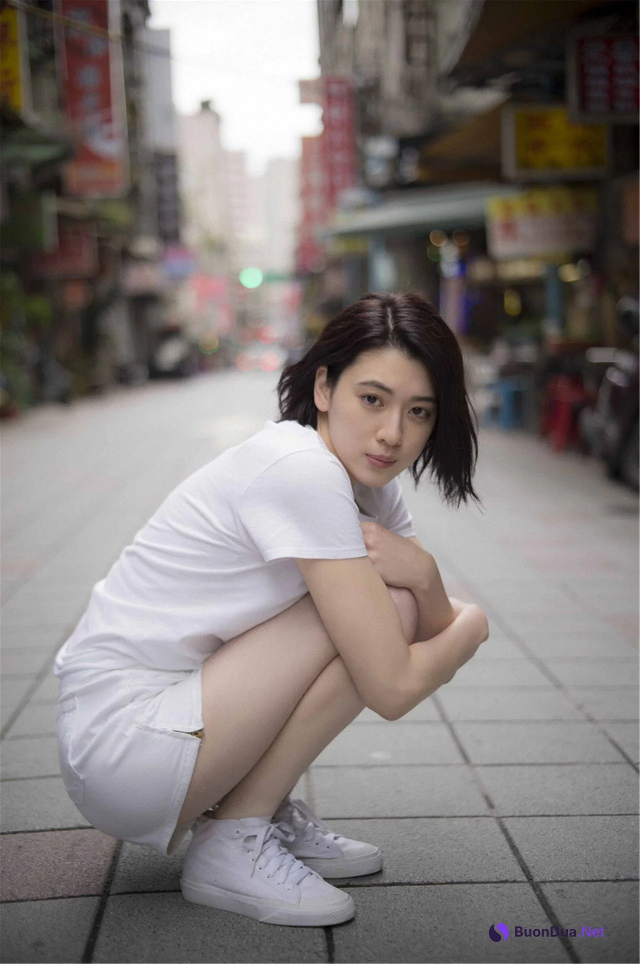 Ayaka Miyoshi 三吉彩花, デジタル写真集 「空をこえて」 Set.01 - Photo 4