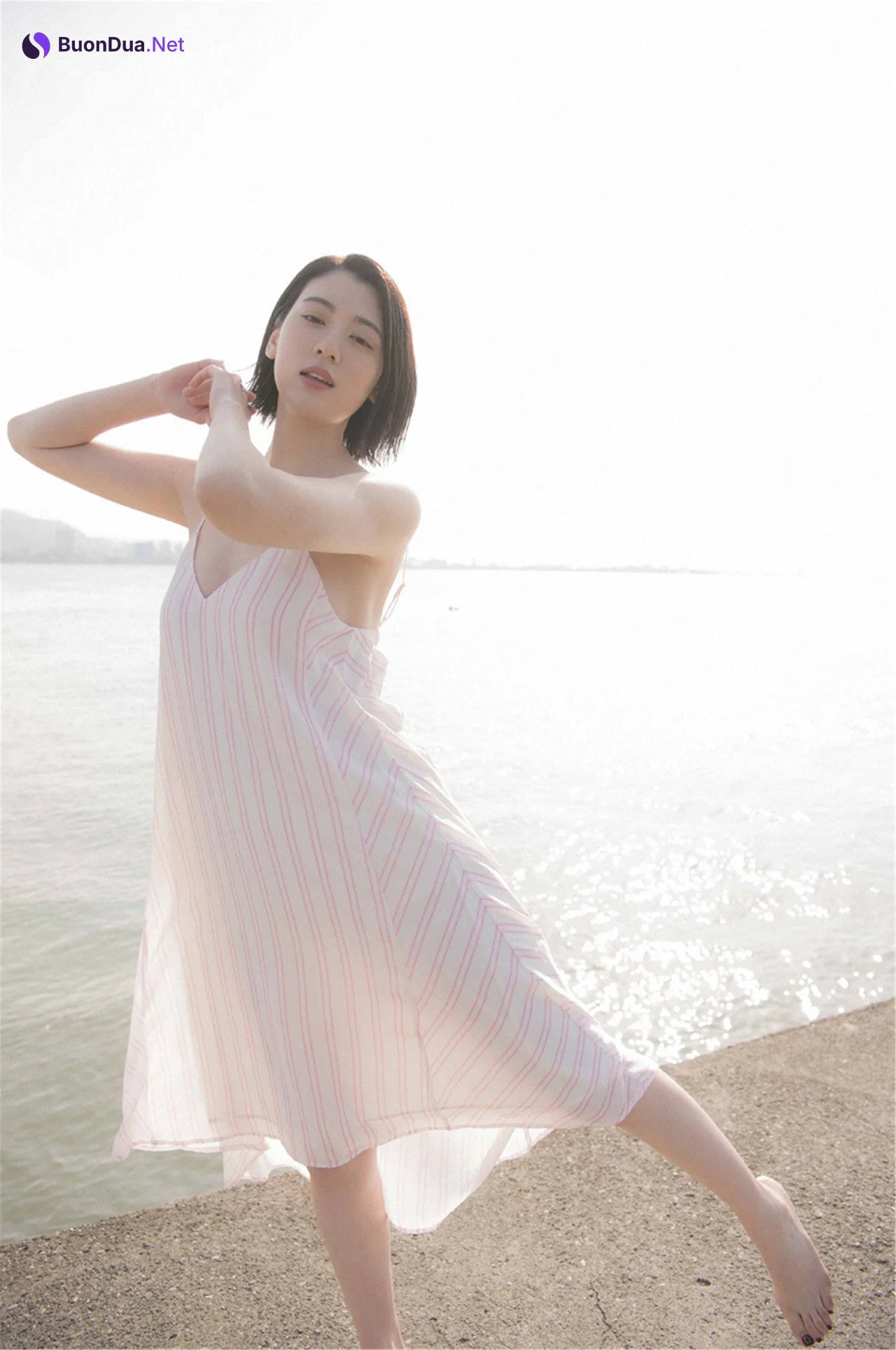 Ayaka Miyoshi 三吉彩花, デジタル写真集 「空をこえて」 Set.02 - Photo 11