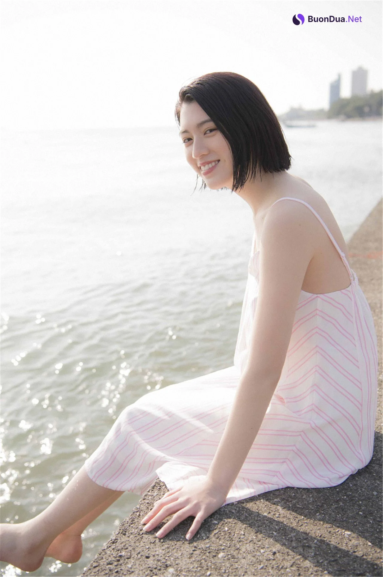 Ayaka Miyoshi 三吉彩花, デジタル写真集 「空をこえて」 Set.02 - Photo 12