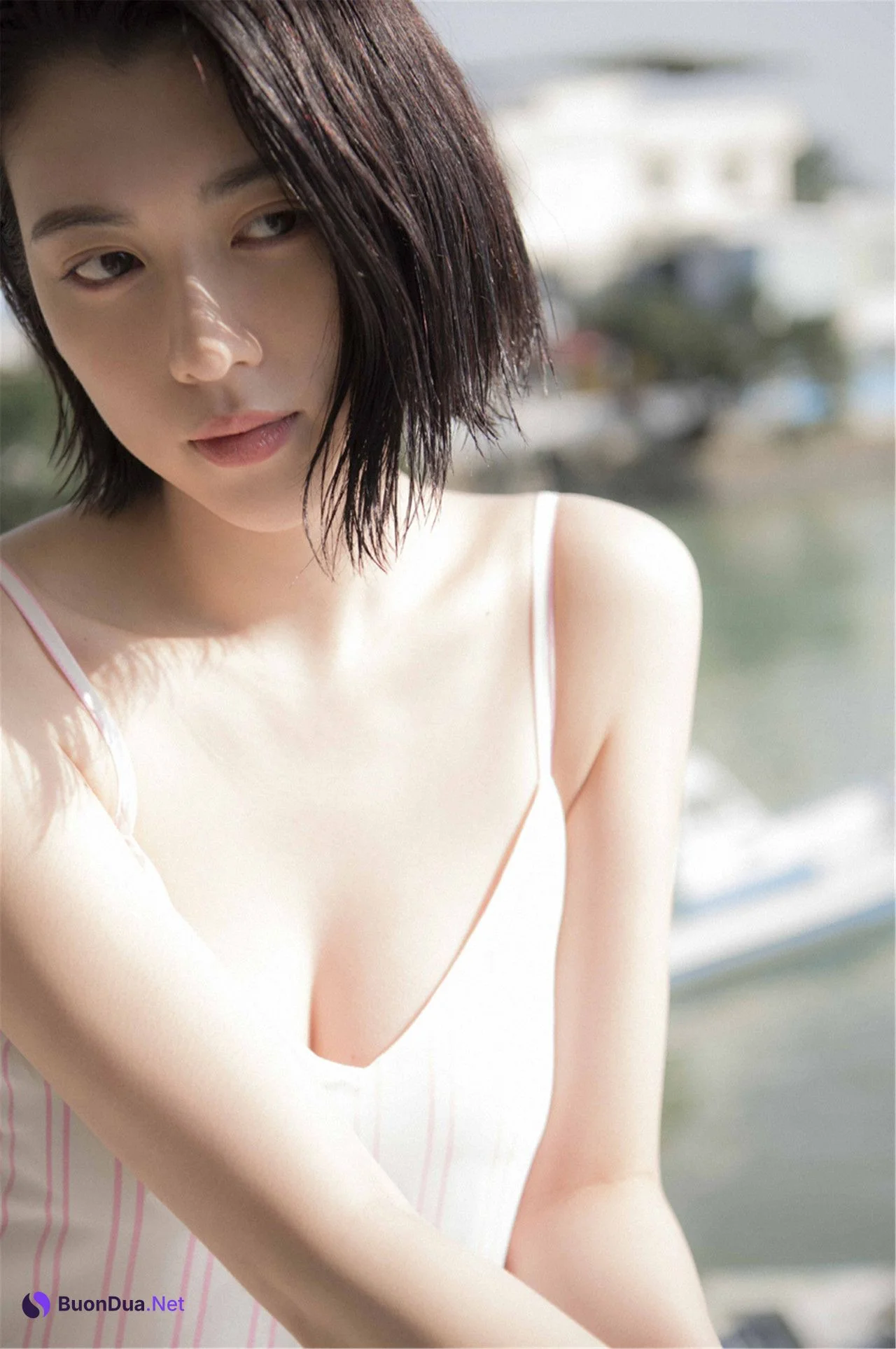 Ayaka Miyoshi 三吉彩花, デジタル写真集 「空をこえて」 Set.02 - Photo 14