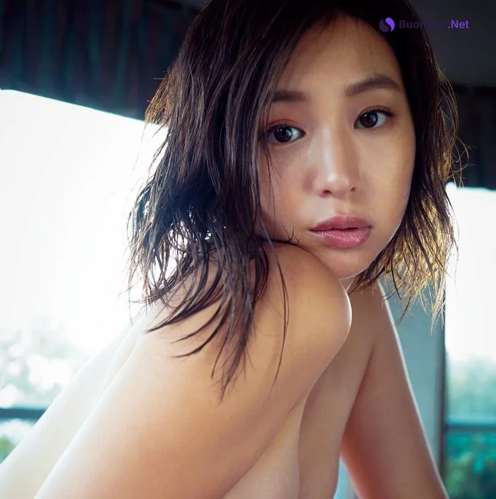 Ayaka Sayama 佐山彩香, Weekly Playboy 2019 No.48 (週刊プレイボーイ 2019年48号) - Photo 8
