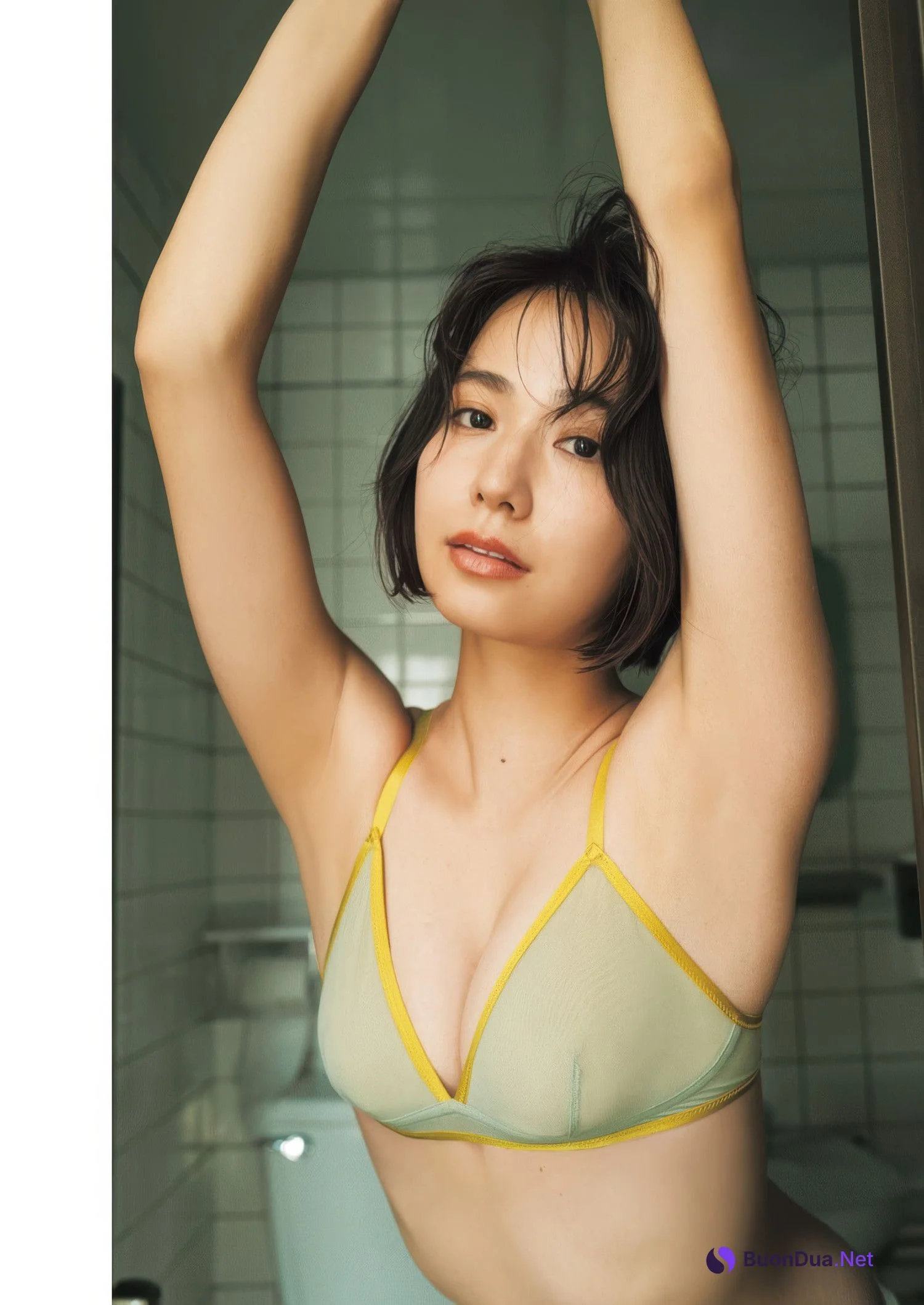 Ayaka Shinya 新谷あやか, Young Jump 2025 No.38 (ヤングジャンプ 2025年38号) - Photo 7