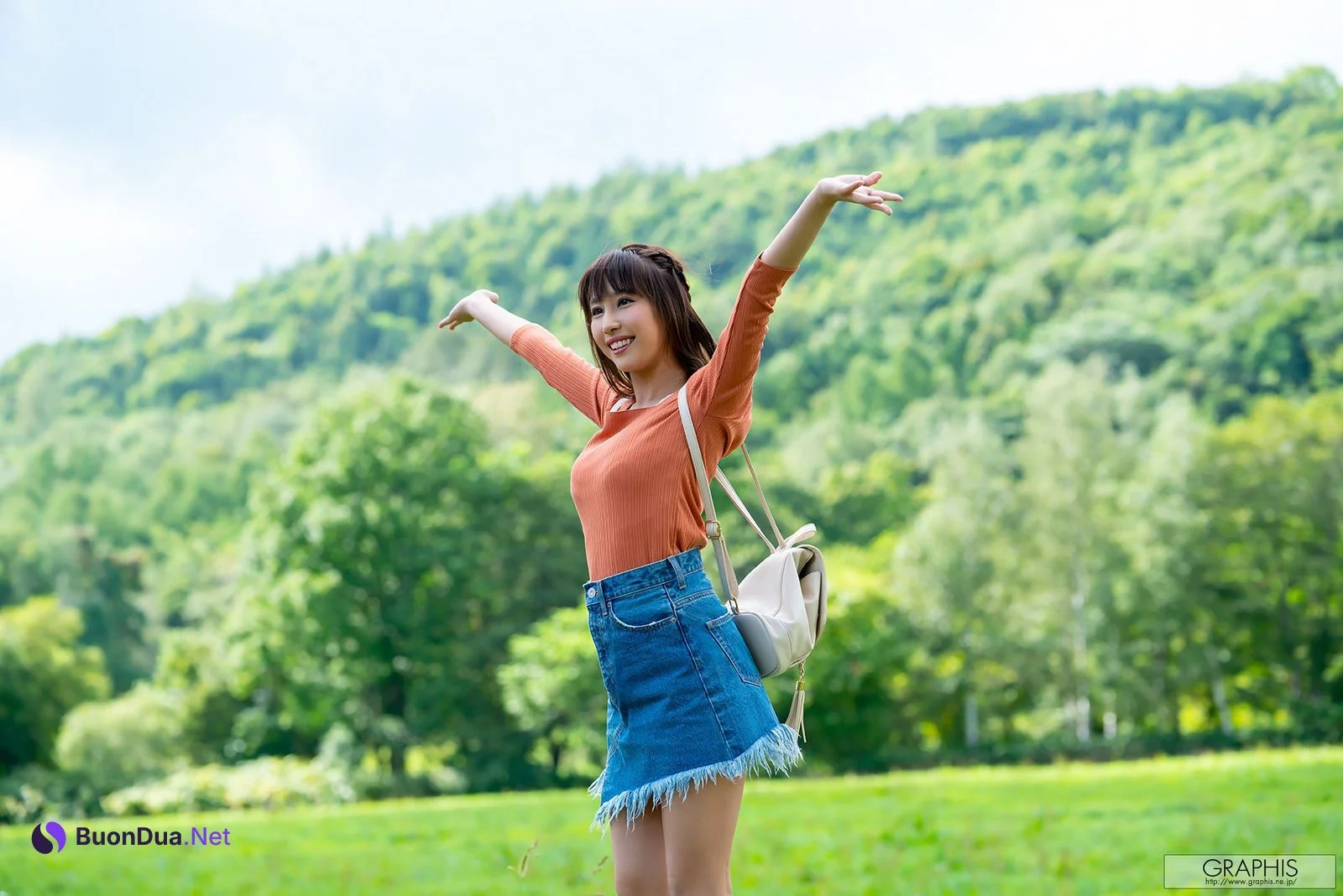 Ayami Syunka あやみ旬果, [Graphis] Gals 「Beautiful Body Extra」 Vol.3 - Photo 2