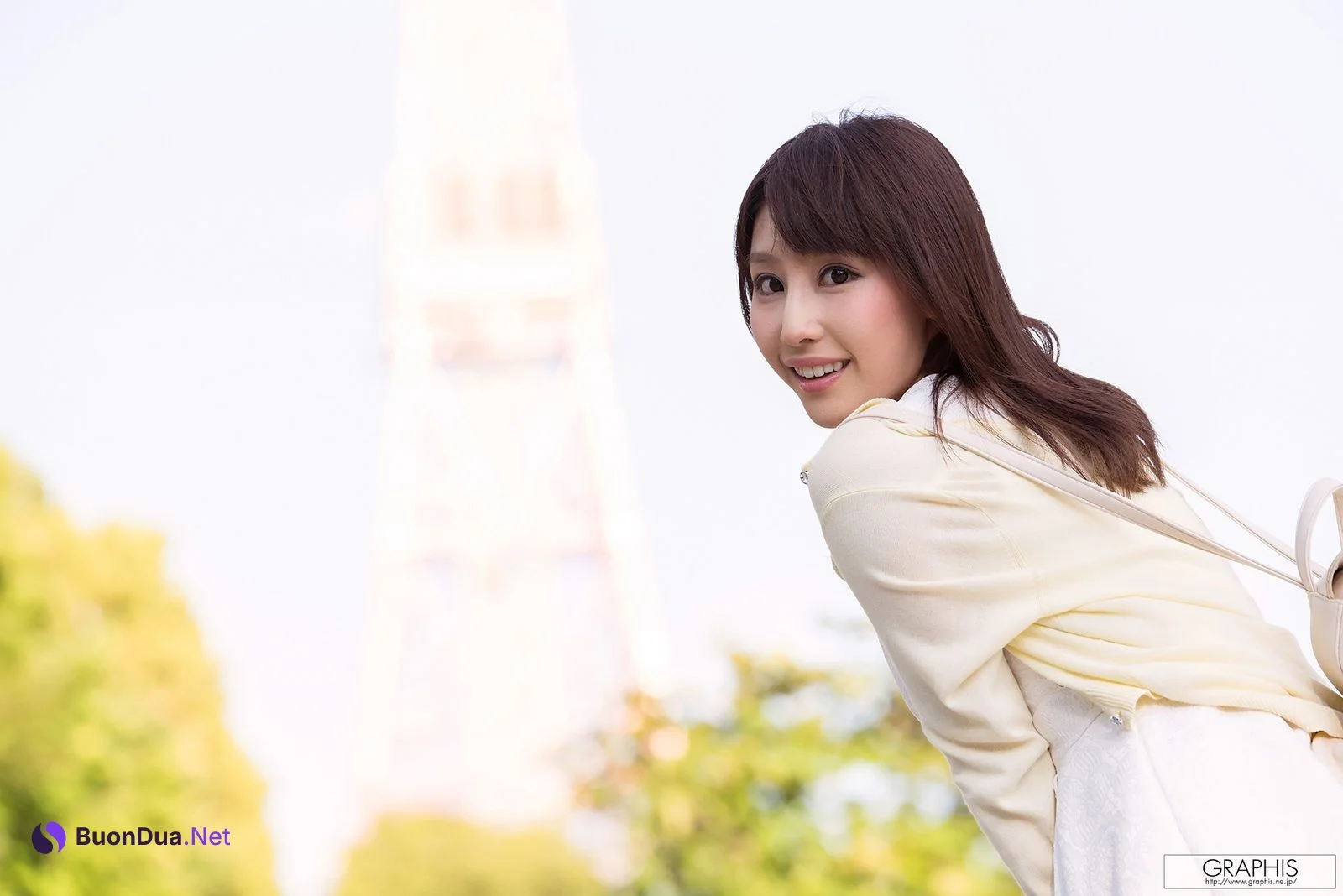 Ayami Syunka あやみ旬果, [Graphis] Gals 「Beautiful Body」 Vol.2 - Photo 3