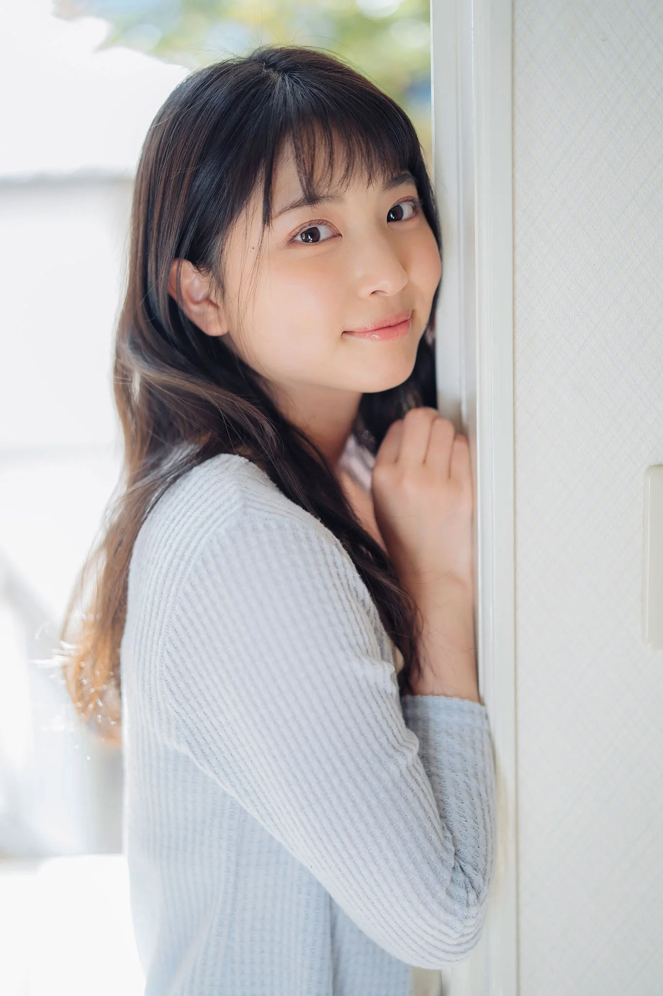 Ayane Kinoshita 木下彩音, ヤンマガWeb グラから見るか？エモから見るか？
