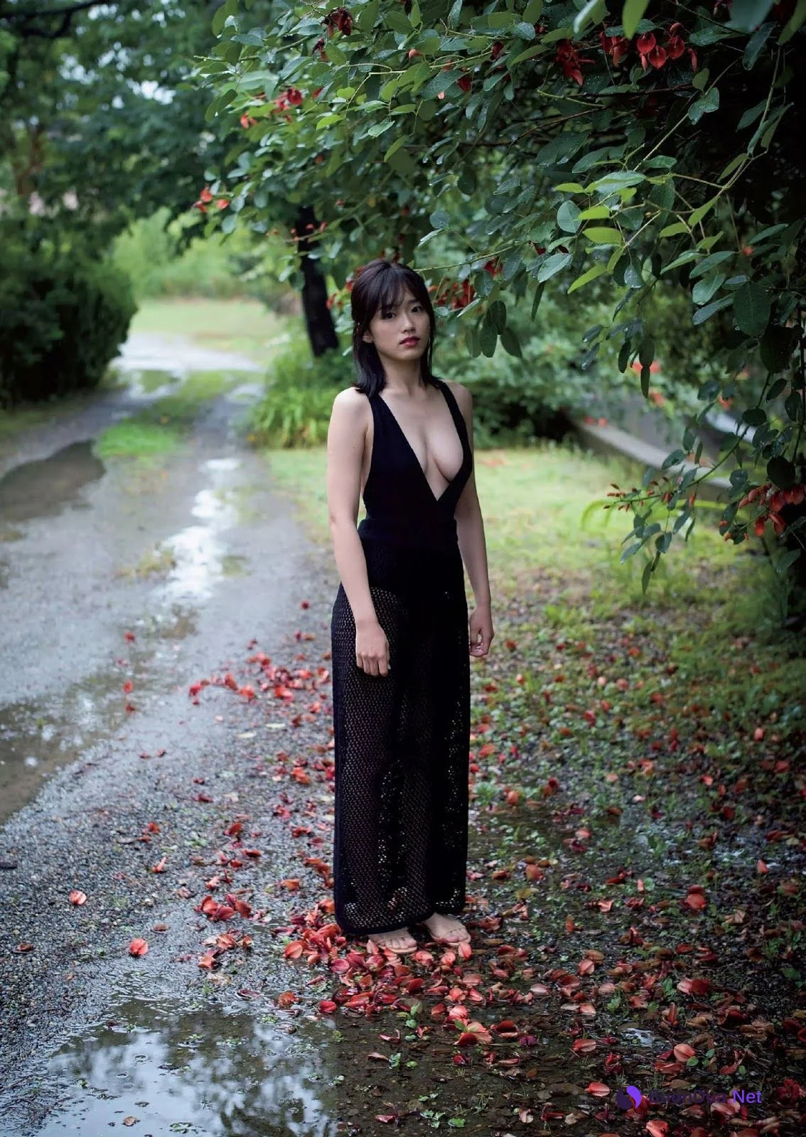 Ayano Shimizu 清水綾乃, Weekly Playboy 2019 No.35 (週刊プレイボーイ 2019年35号) - Photo 6