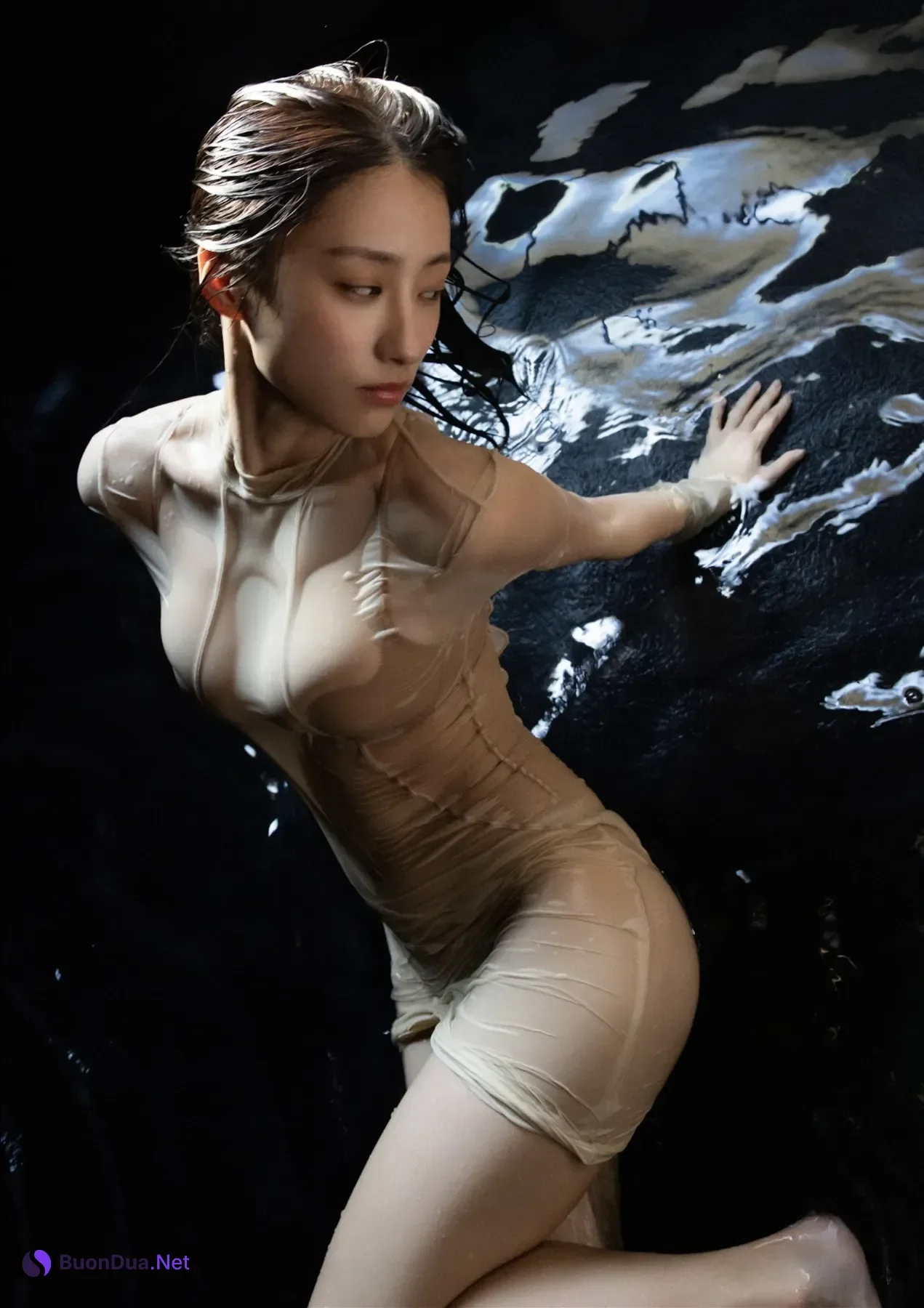 Ayano Sumida 澄田綾乃, DOLCEデジタル写真集 「絶対的な関係」 Set.01 - Photo 13