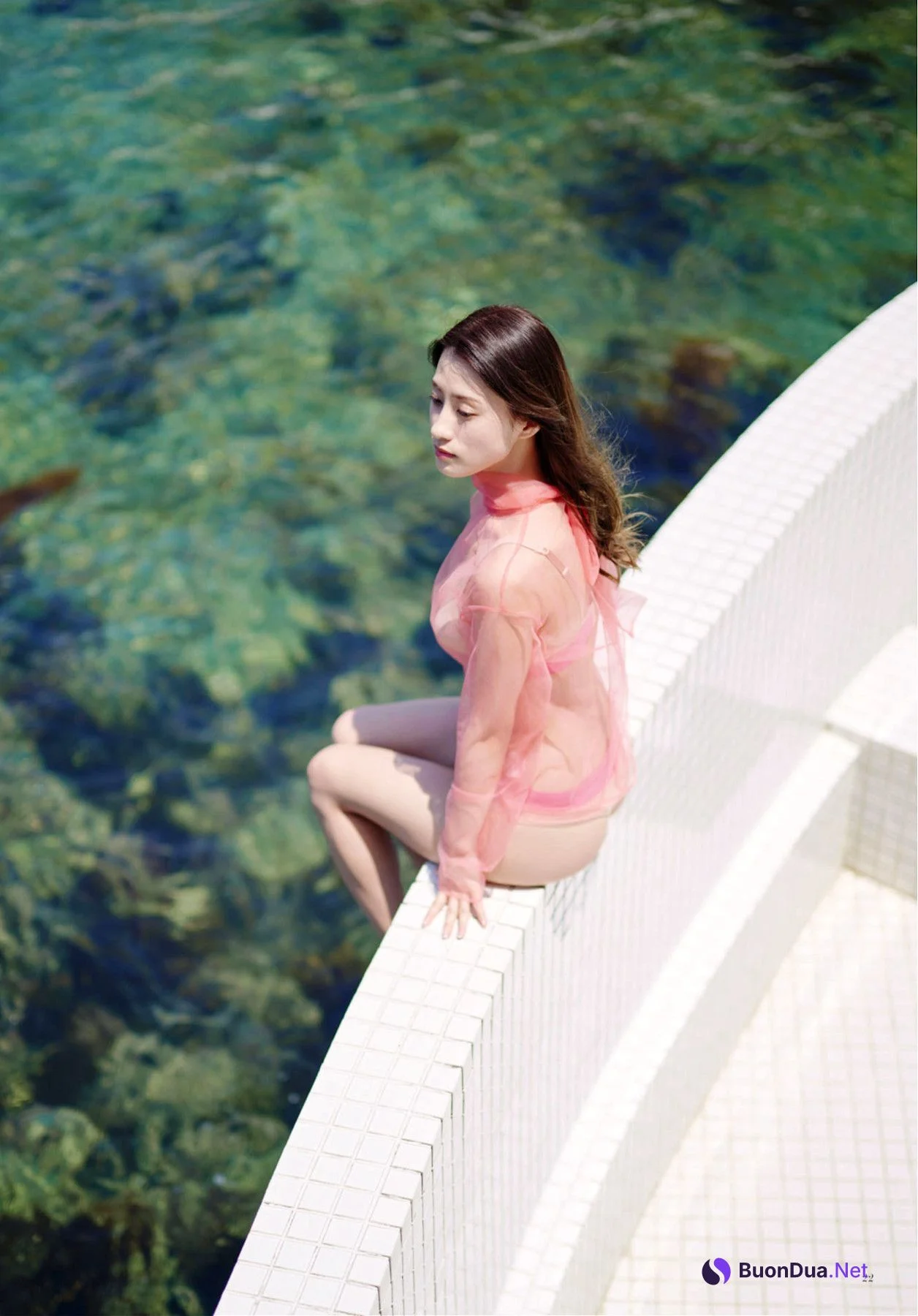 Ayano Sumida 澄田綾乃, デジタル原色美女図鑑 [Seaside Terrace] Set.01 - Photo 2