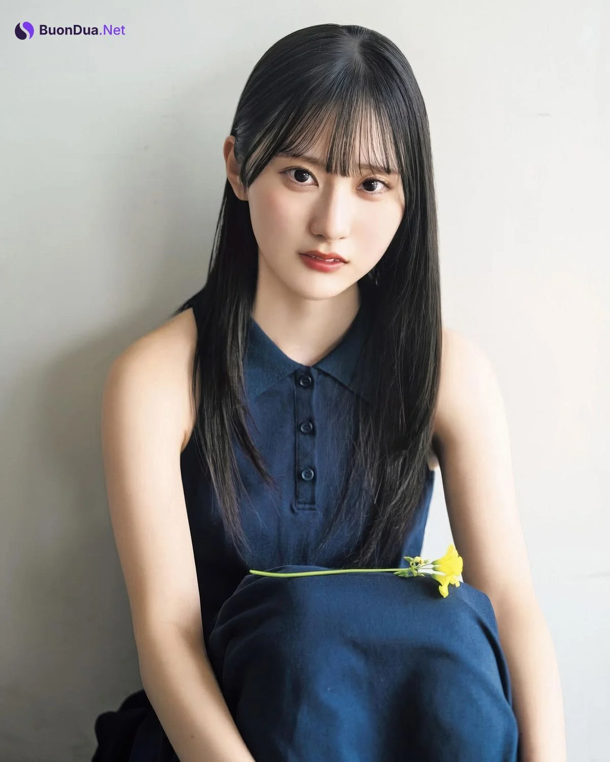 Ayase Kotori 綾瀬ことり, Young Jump 2025 No.26 (ヤングジャンプ 2025年26号) - Photo 10