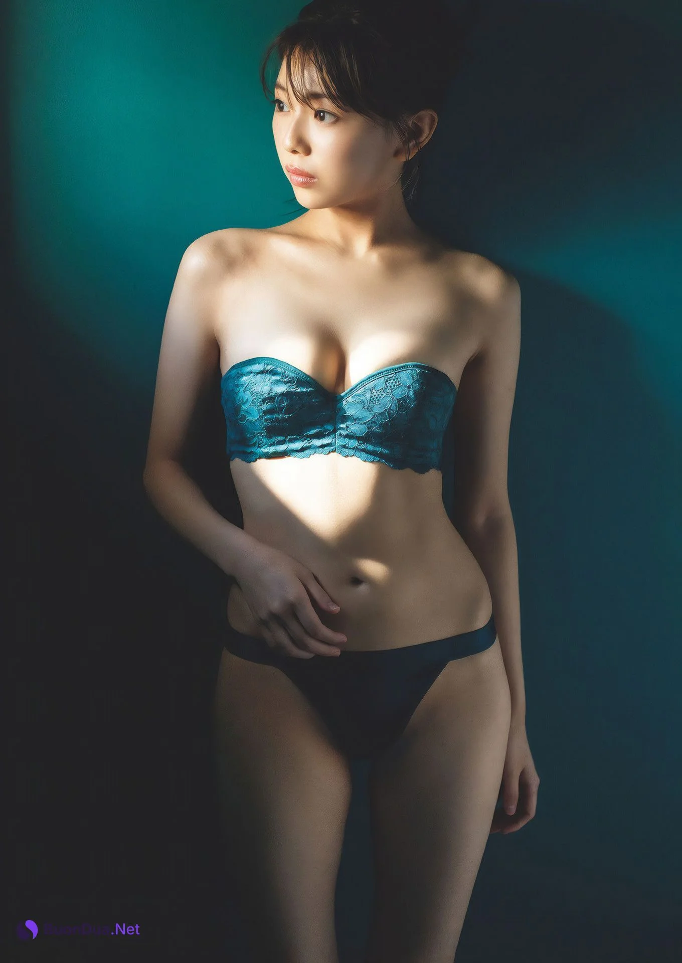 Ayu Okuma 大熊杏優, Weekly Playboy 2024 No.49 (週刊プレイボーイ 2024年49号 - Photo 7